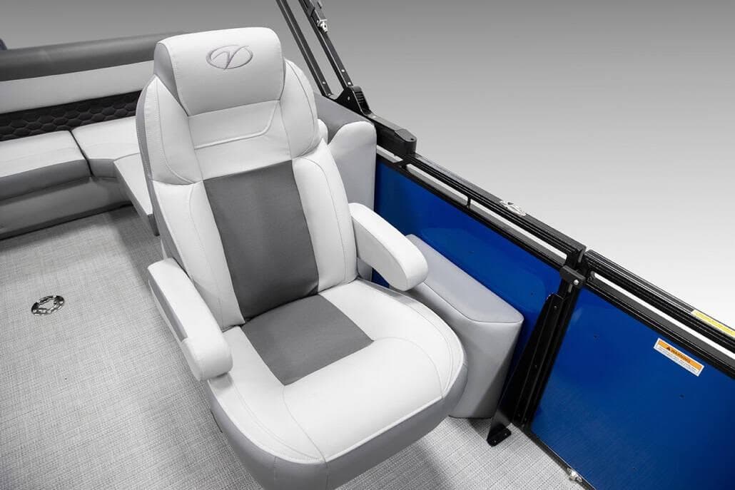2026 Veranda VR235L boat interior with luxurious captain's chair and modern design.