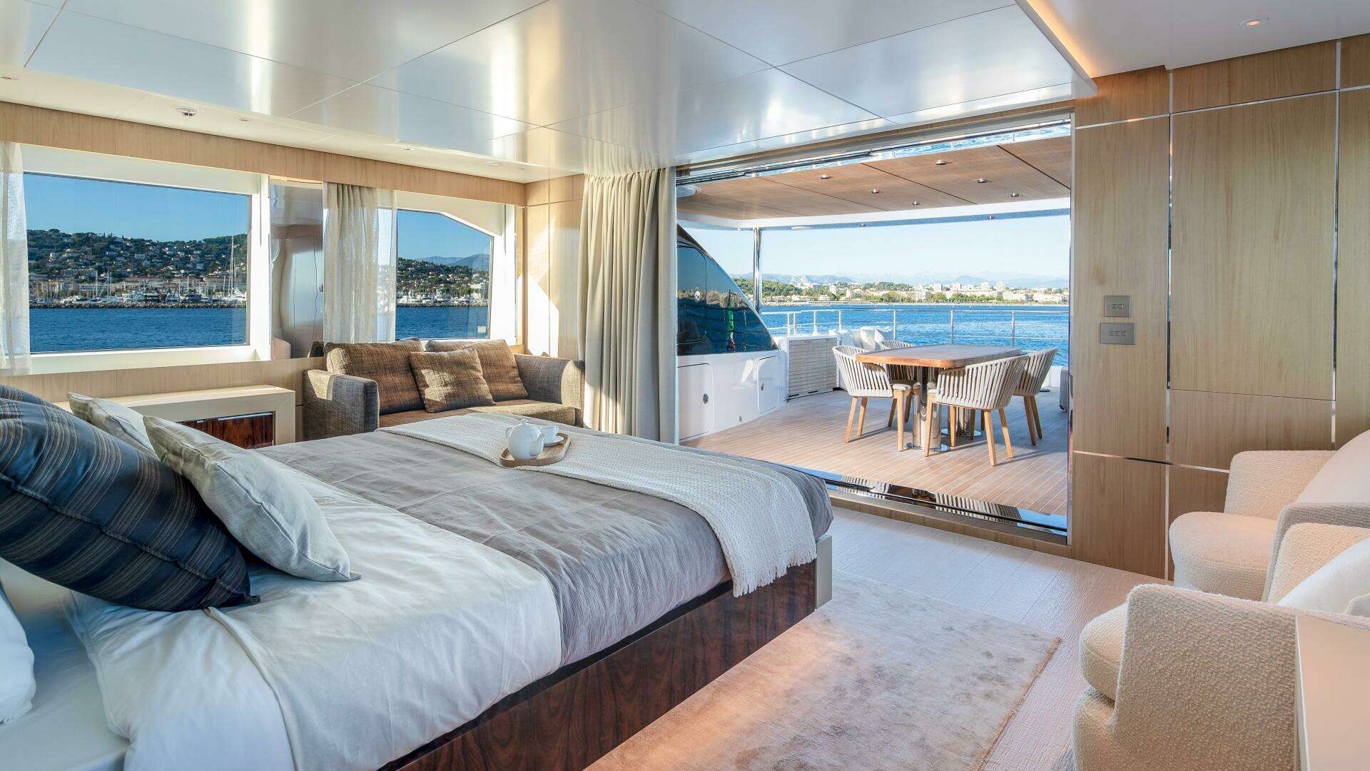 2023 Canados Expedition Yacht - Image 9