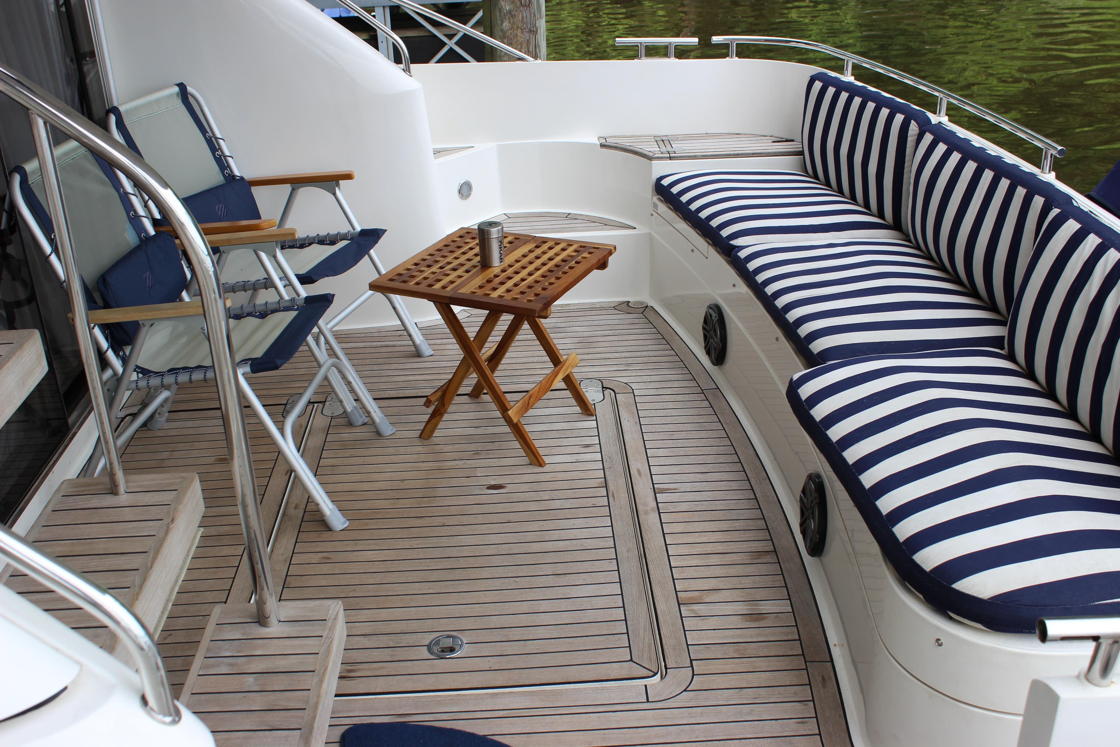 2006 Fairline Phantom - 96
