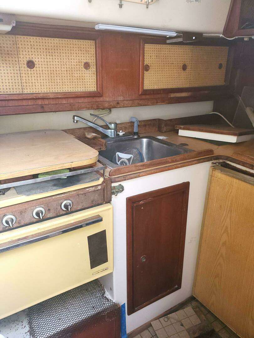 1978 Irwin Cutter - Image 12