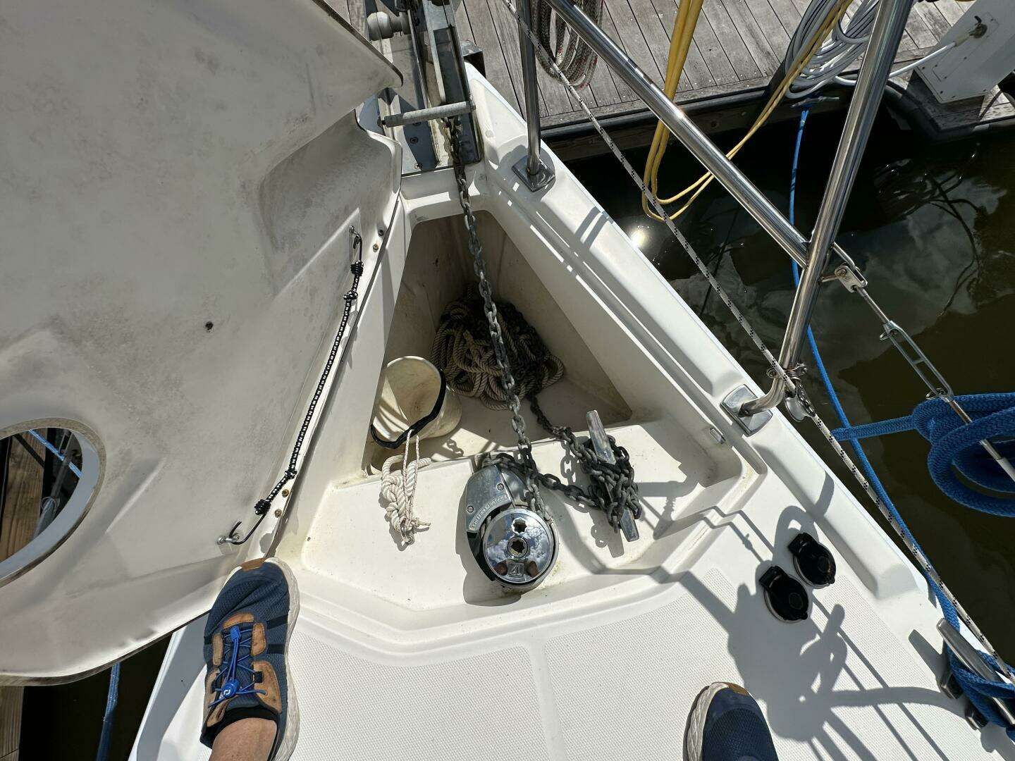 2006 Hunter 38 - Image 5