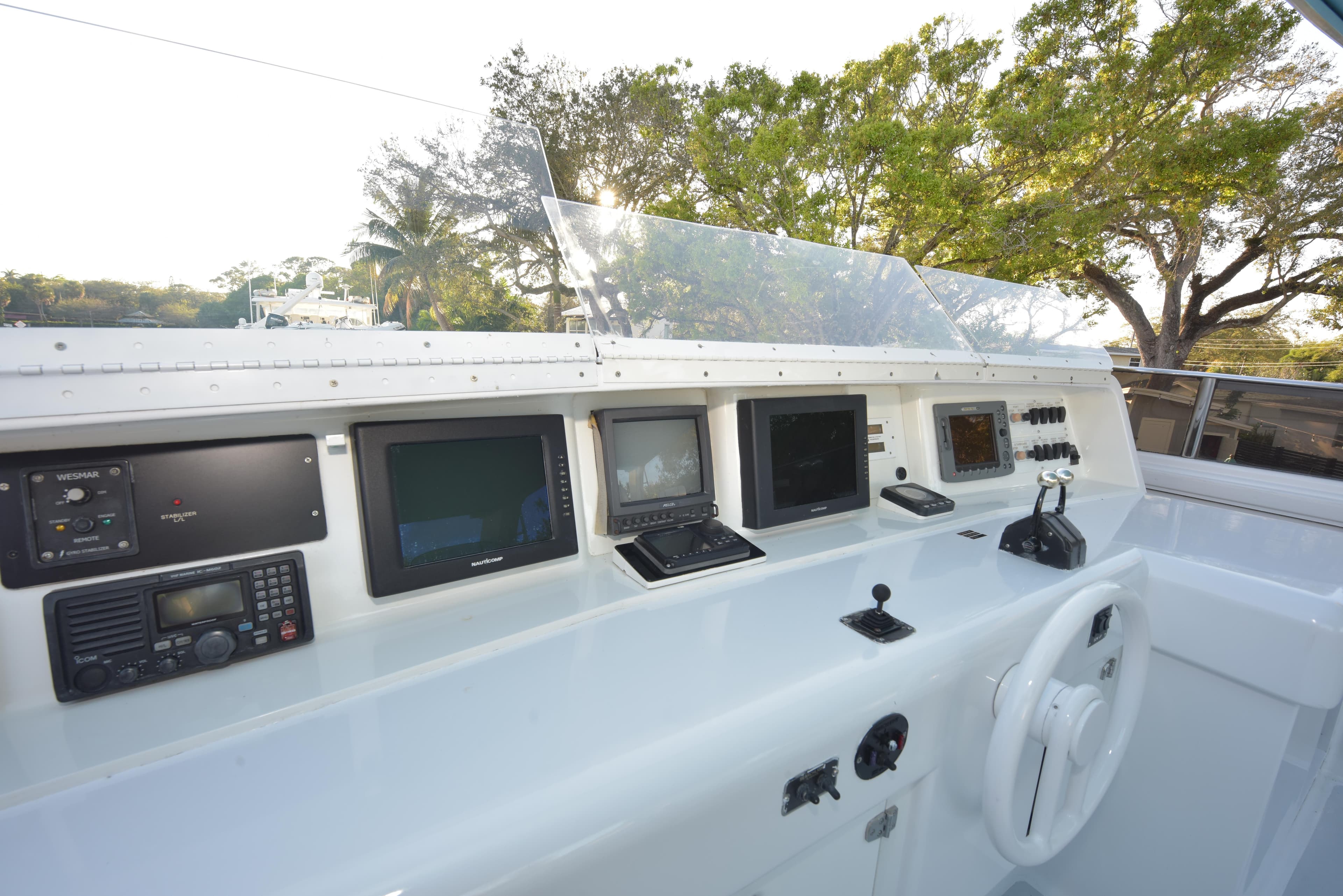 1994 Lazzara 76 Lazzara motor yacht - 27