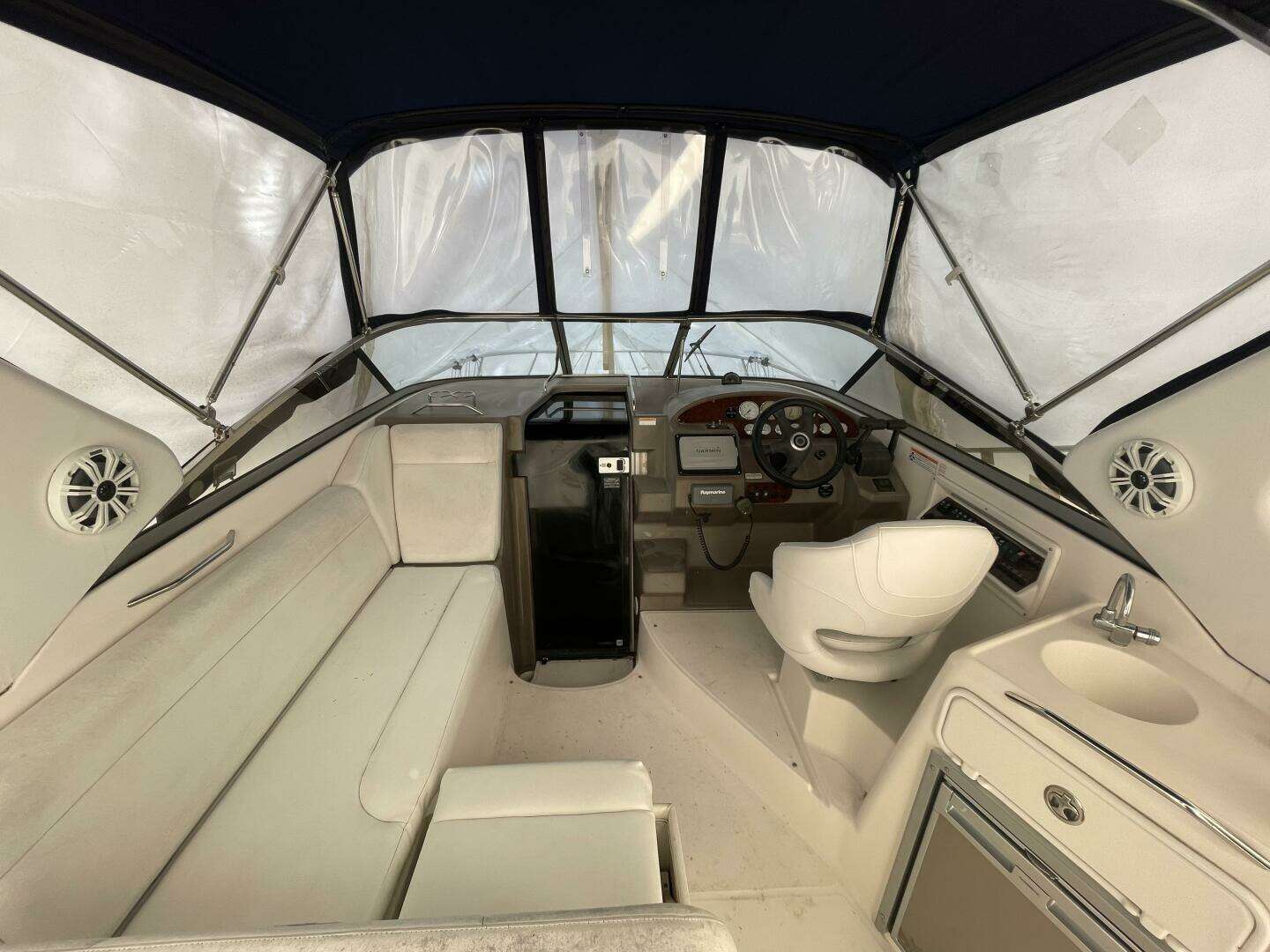 2006 Regal 2860 Window Express - Image 3