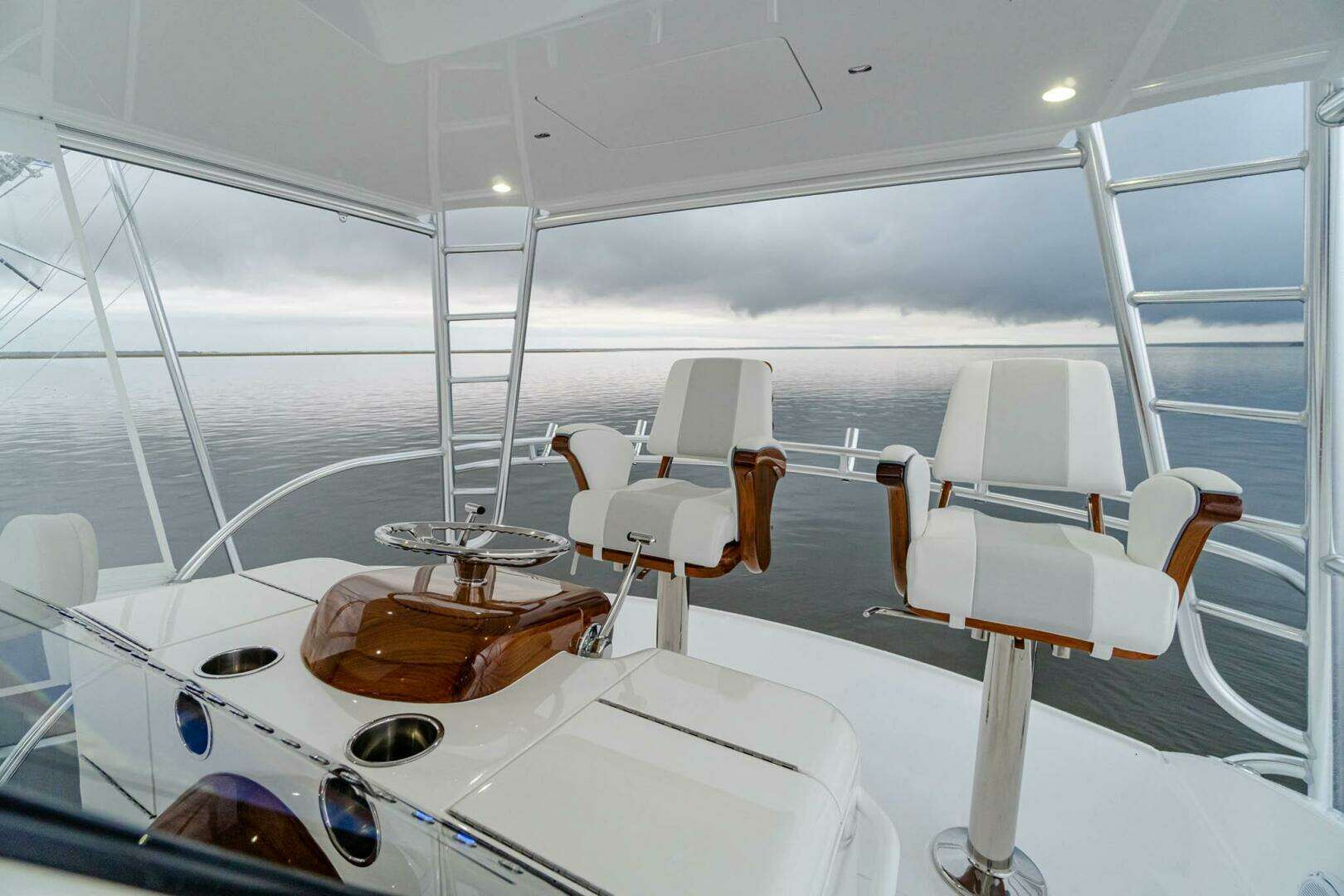 2027 Viking 54 Convertible - Image 9