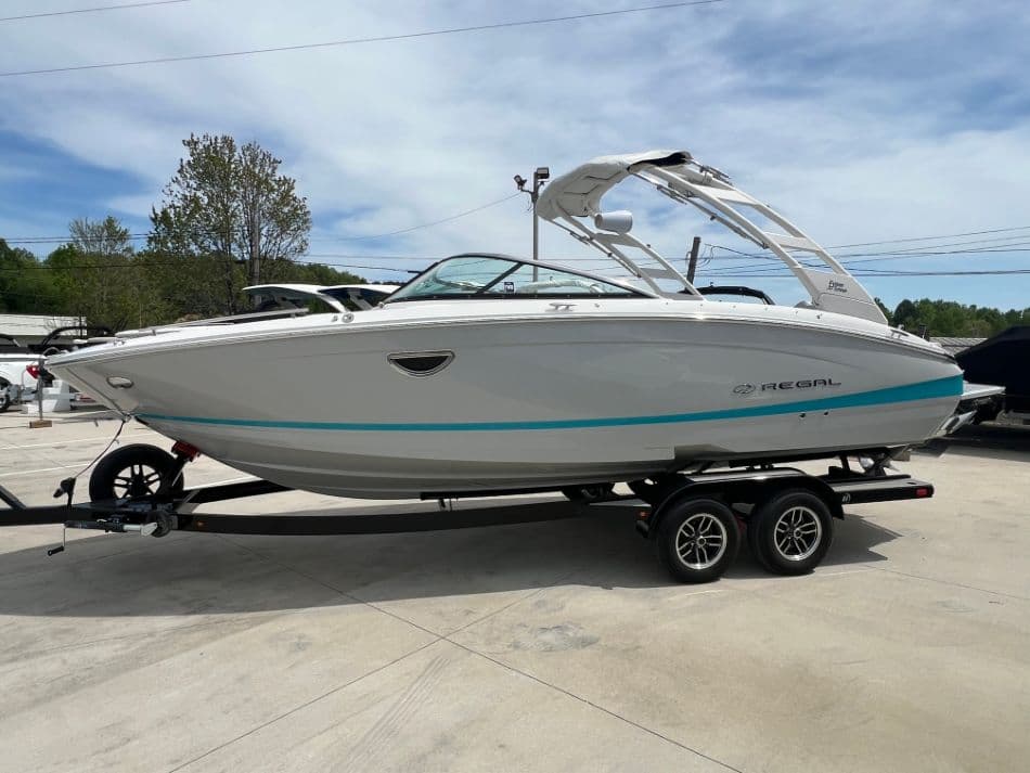 2025 Regal LS6 Surf Ultimate - 4