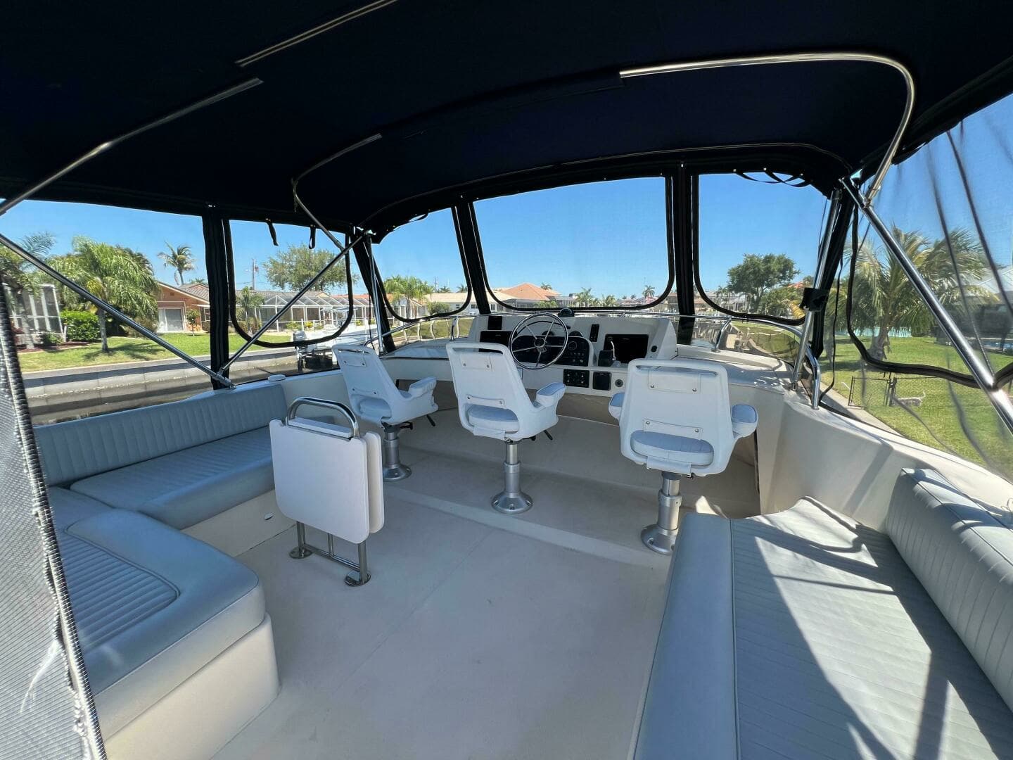 2005 Mainship 34 - Image 13