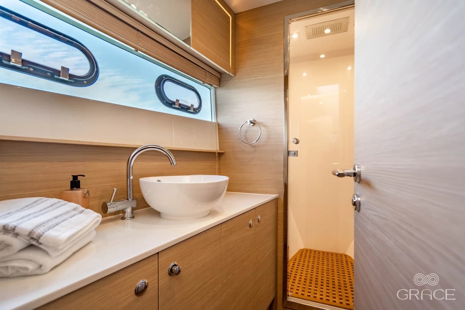 2022 Aquila 54 Yacht - Image 35