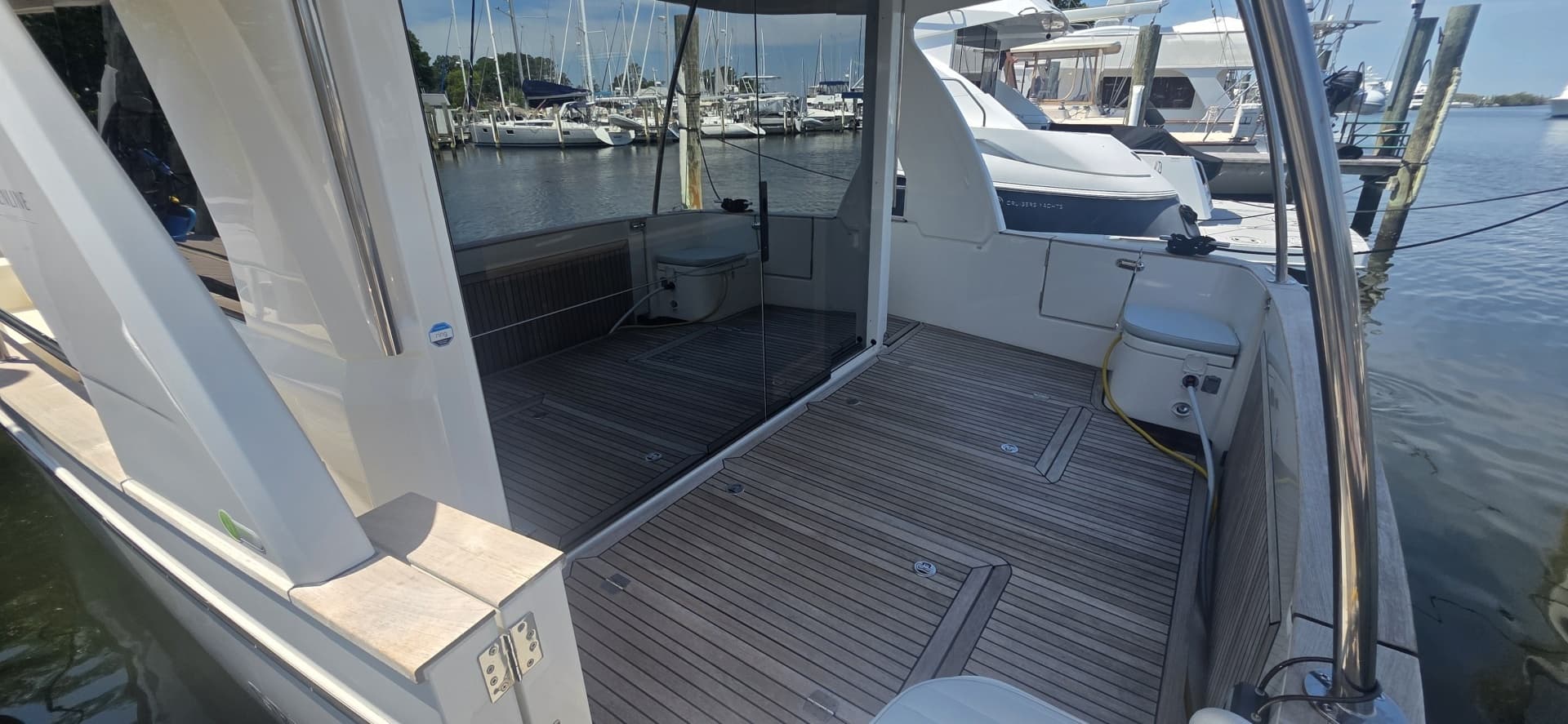 2023 Greenline 40 Hybrid - Image 5