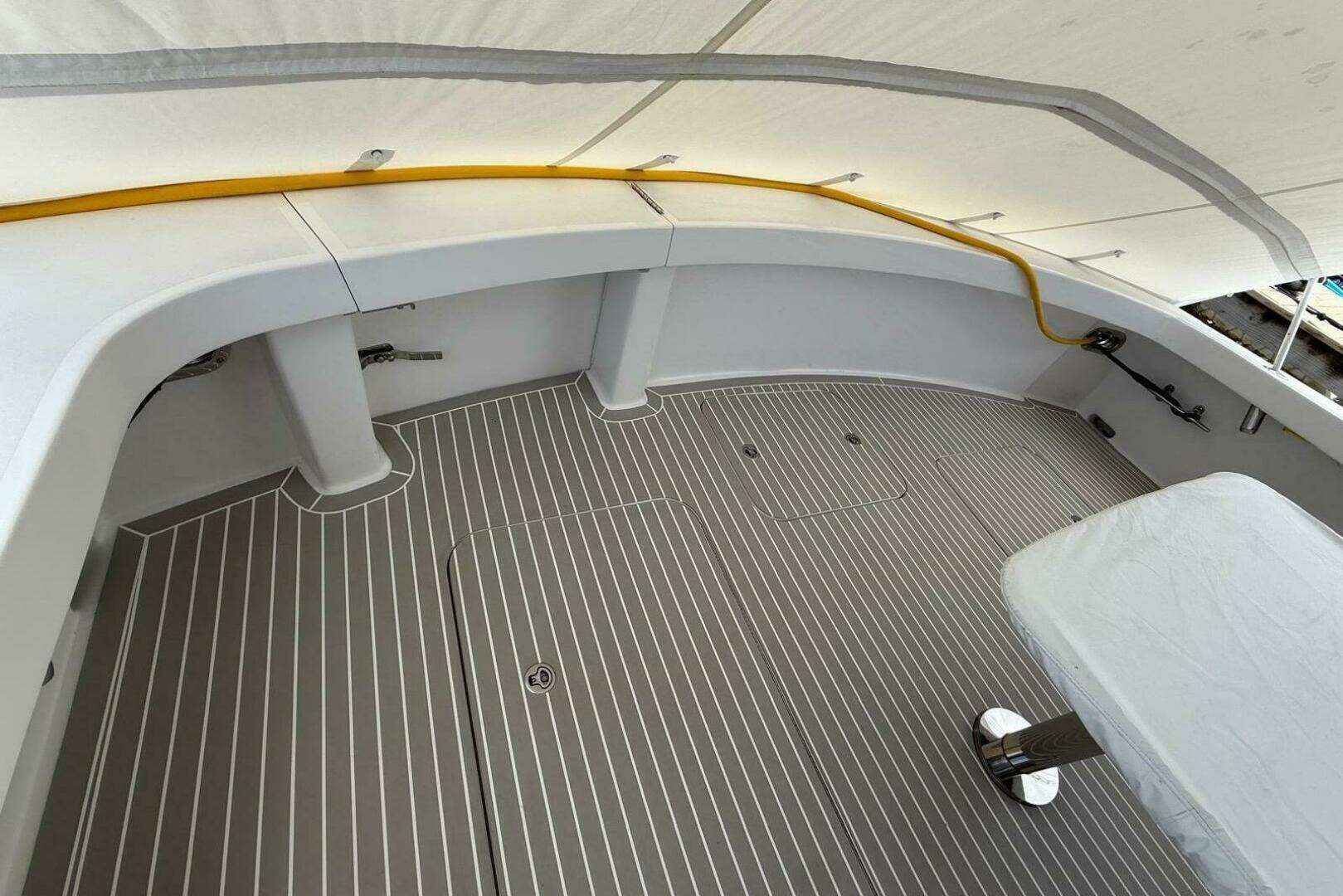 2013 Hatteras GT54 - Image 6