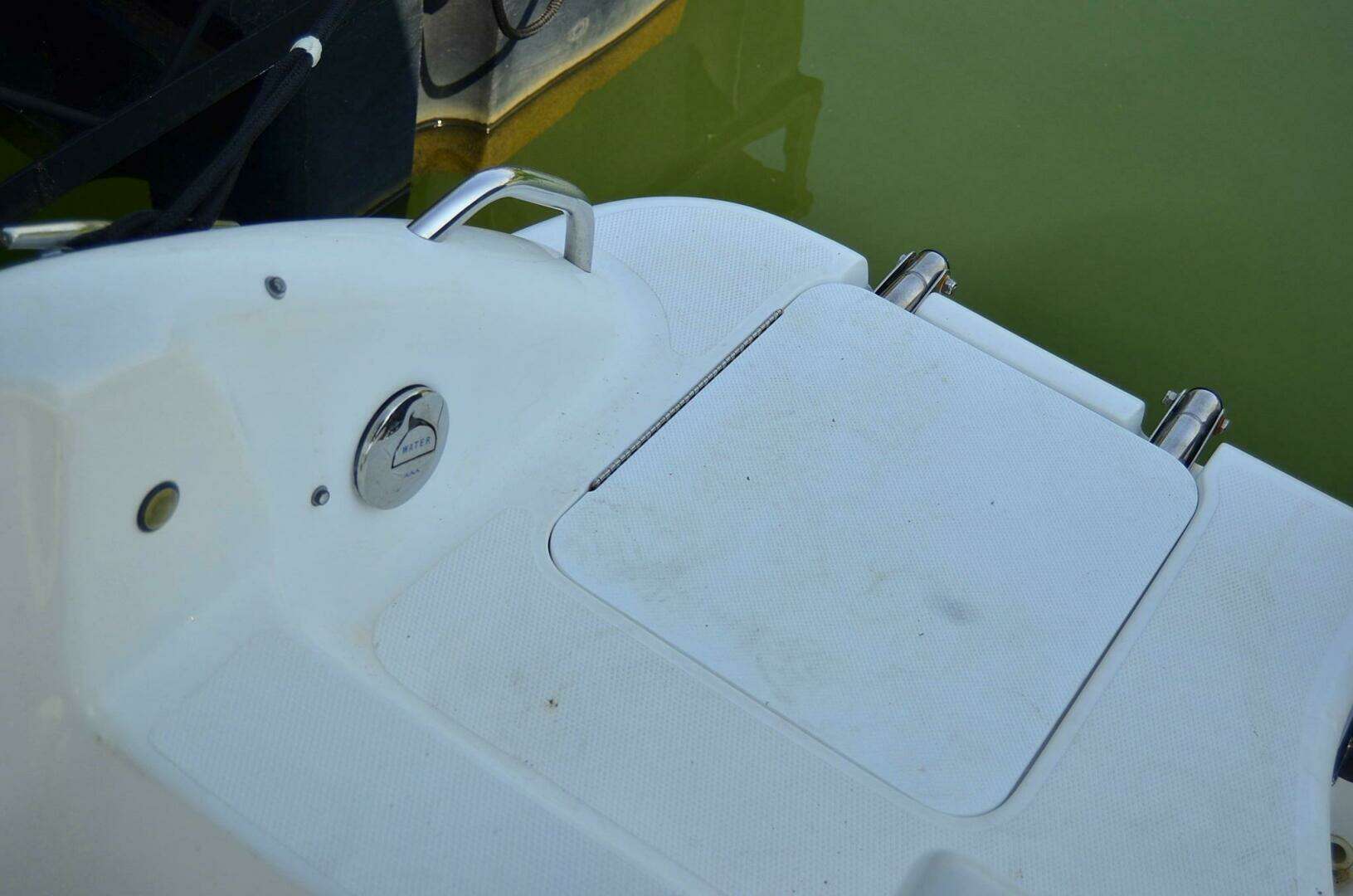 2011 Hurricane SunDeck 217 OB - Image 71