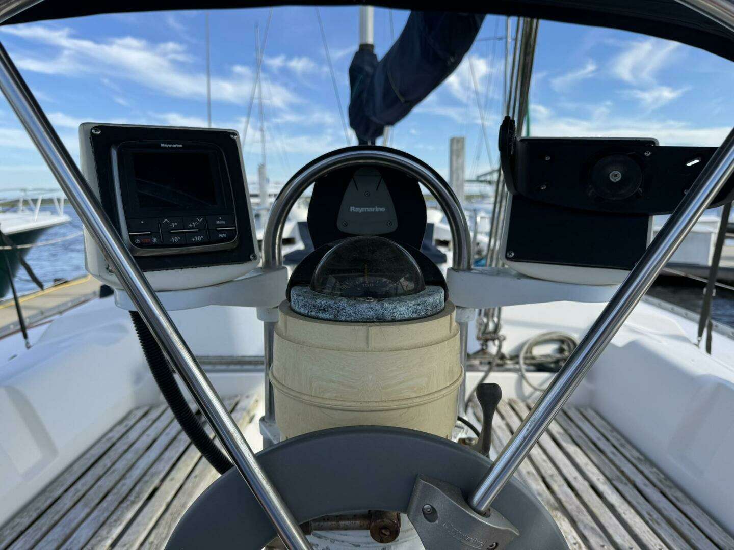1989 Hunter 40 Hunter Legend - Image 47