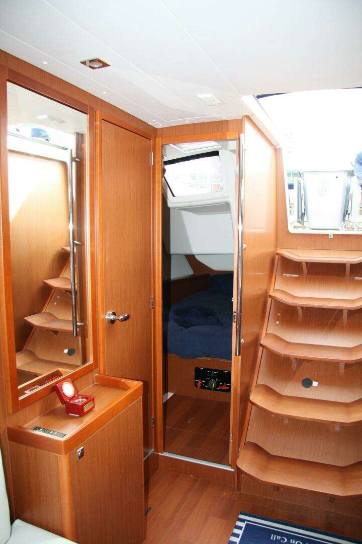 2013 Beneteau Oceanis 41 - Image 53