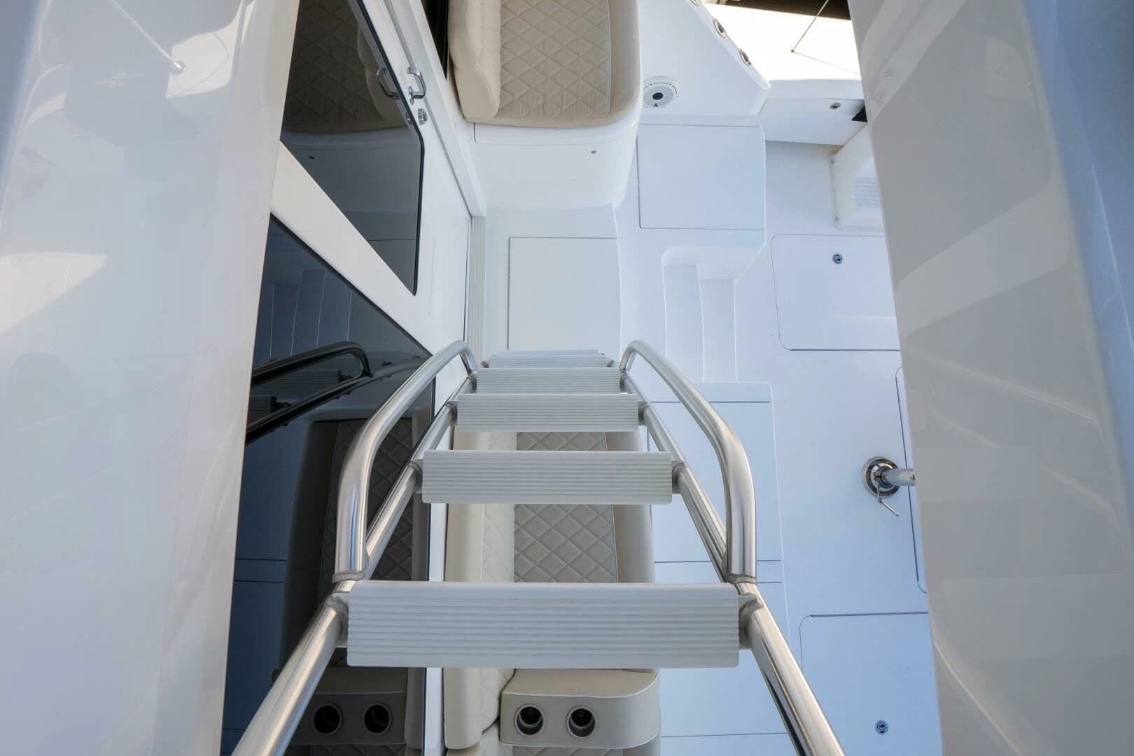 2021 Viking 72 Enclosed Bridge - Image 37