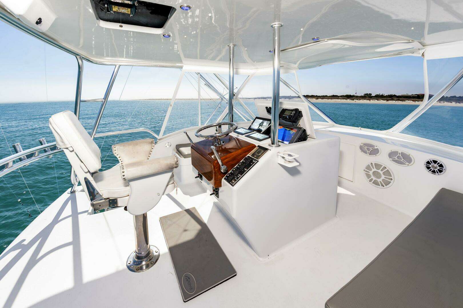 2000 Custom Carolina Terry Guthrie Sportfish - Image 14