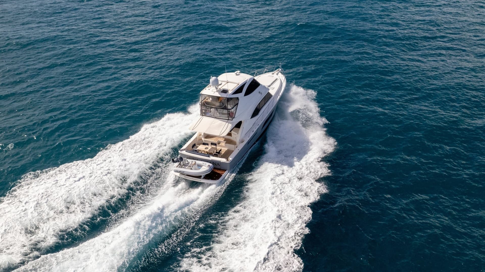 2015 Riviera 53 Enclosed Bridge - Image 22