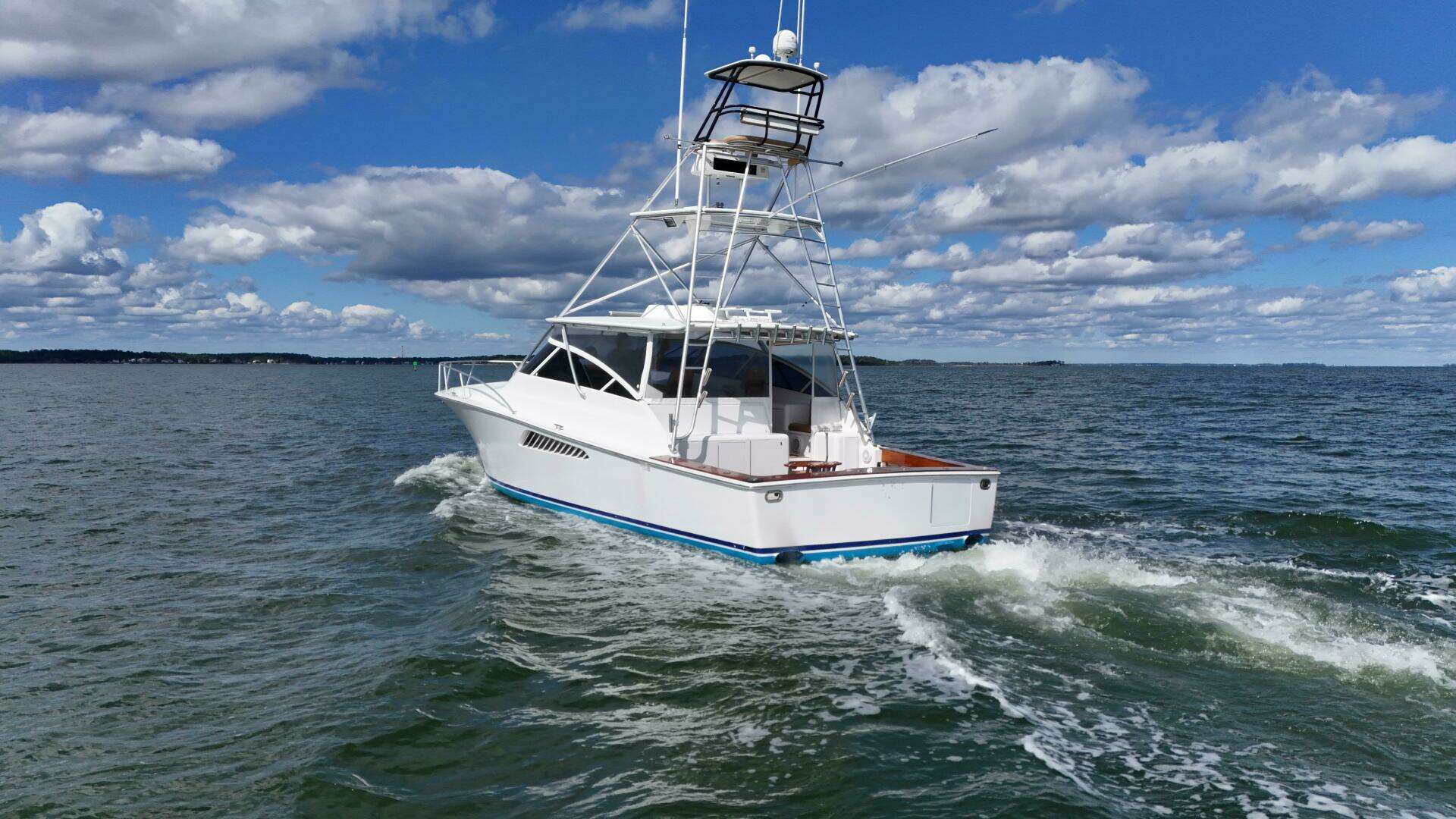 2003 Viking 45 Express - Image 5