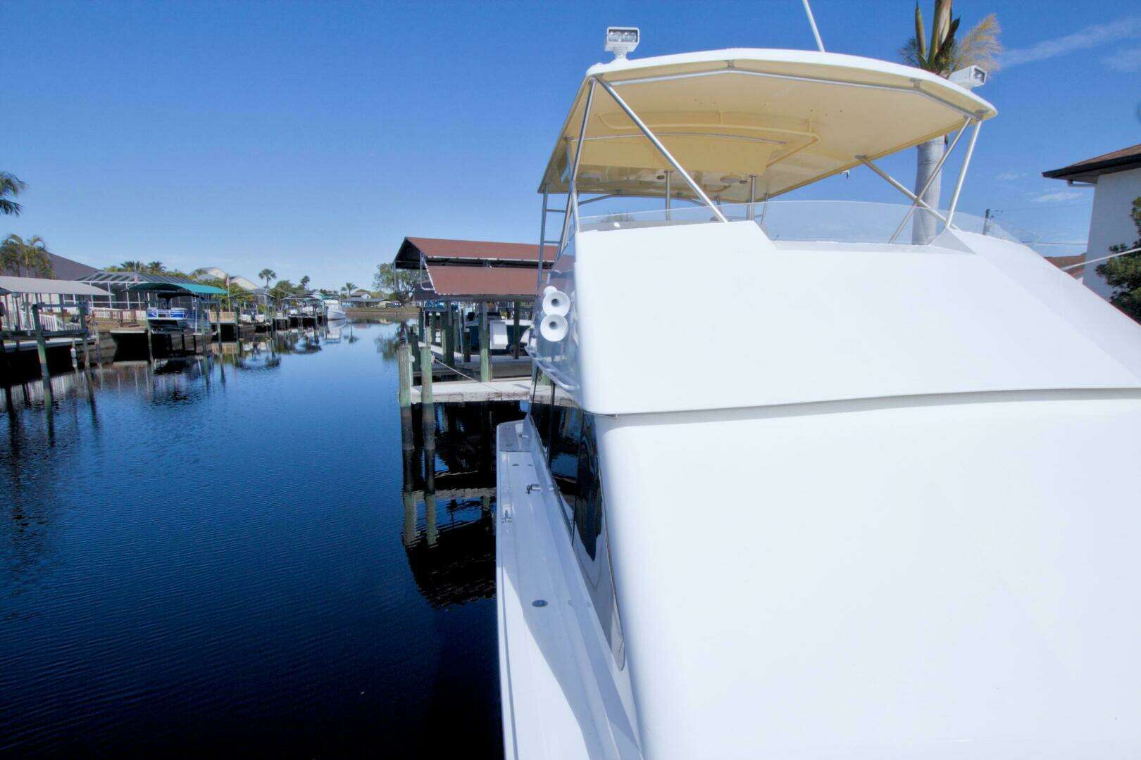 1990 Viking 53 Convertible - Image 20