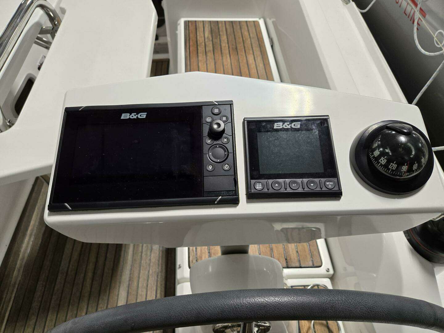 2021 Beneteau Oceanis 30.1 - Image 18