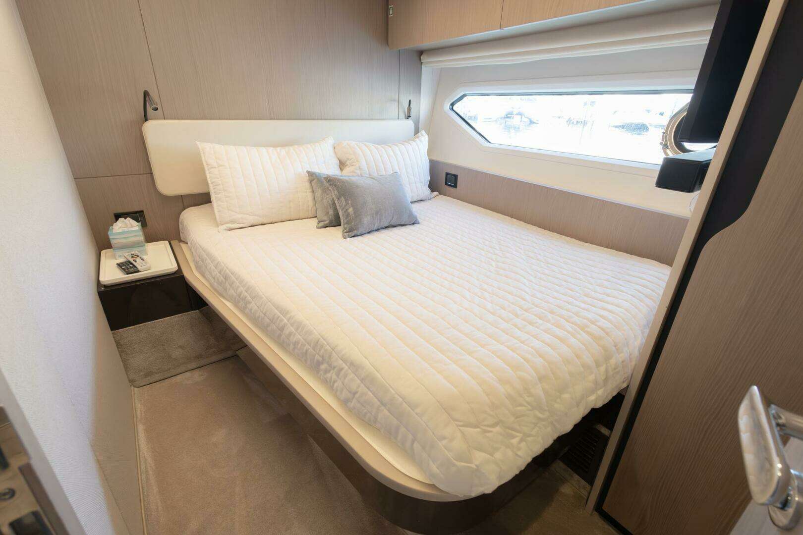 2021 Azimut Fly - Image 44