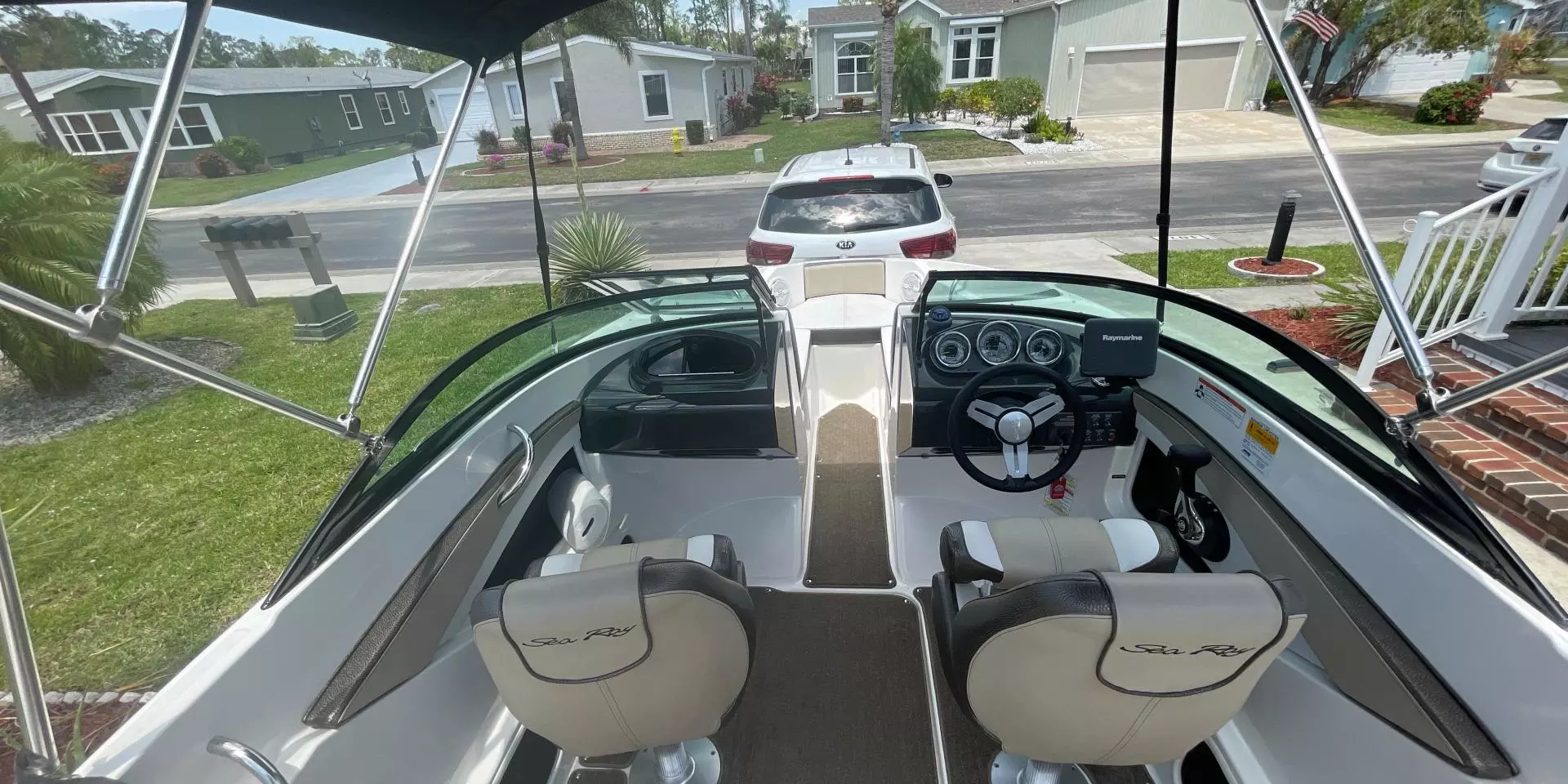 2015 Sea Ray 190 Sport - Image 12