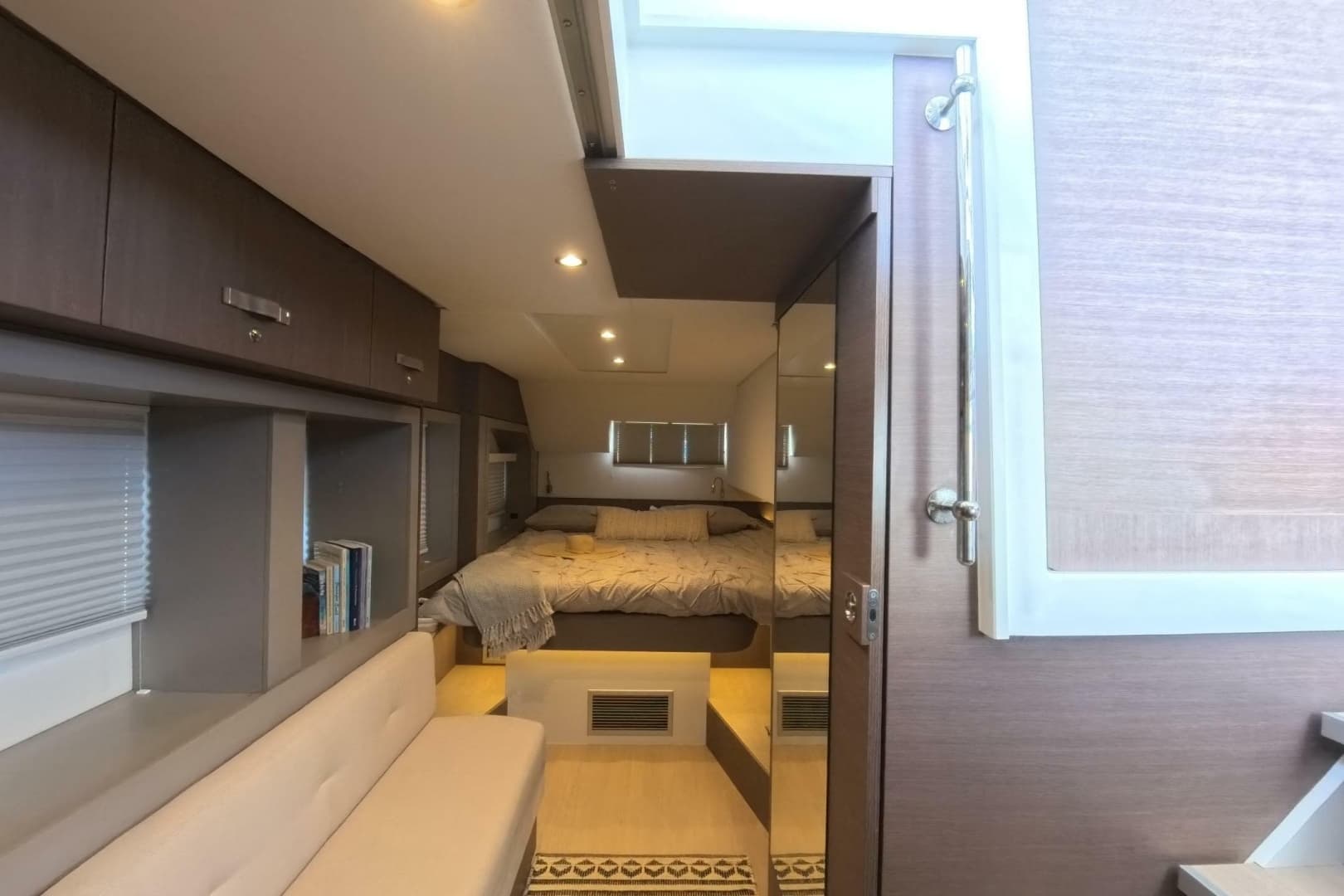 2022 Bali 4.6 - Image 28