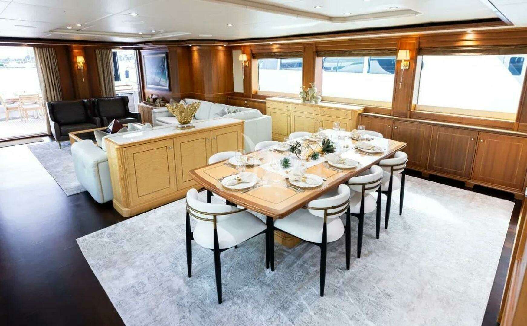 2006 Palmer Johnson Motor Yacht - Image 16