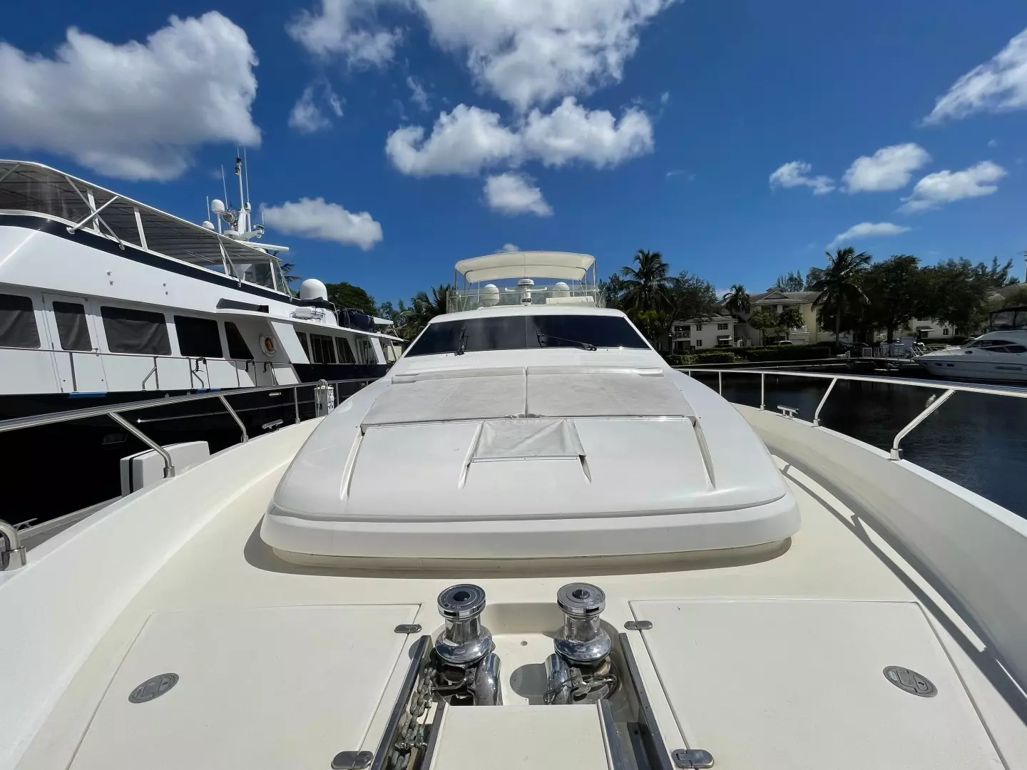 2001 Ferretti Yachts 680 - Image 4