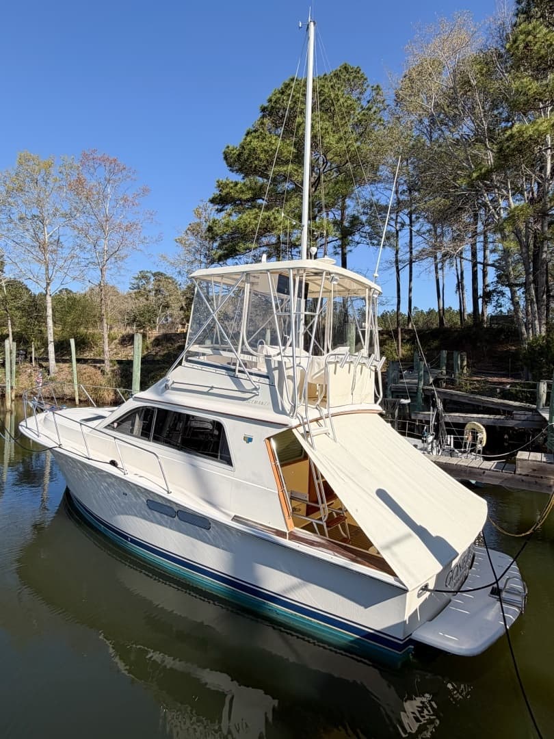 1988 Pacemaker 36 Convertible - Image 9