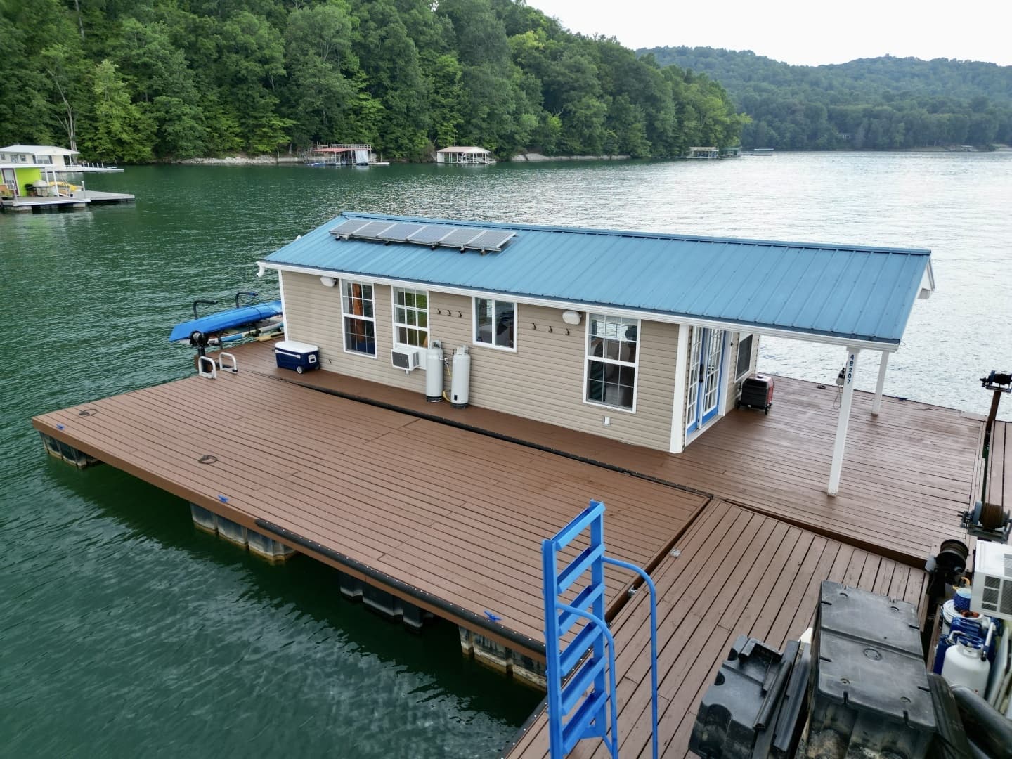 2008 Custom 13 x 29 Floating Cabin Approx 377sqft - Image 2