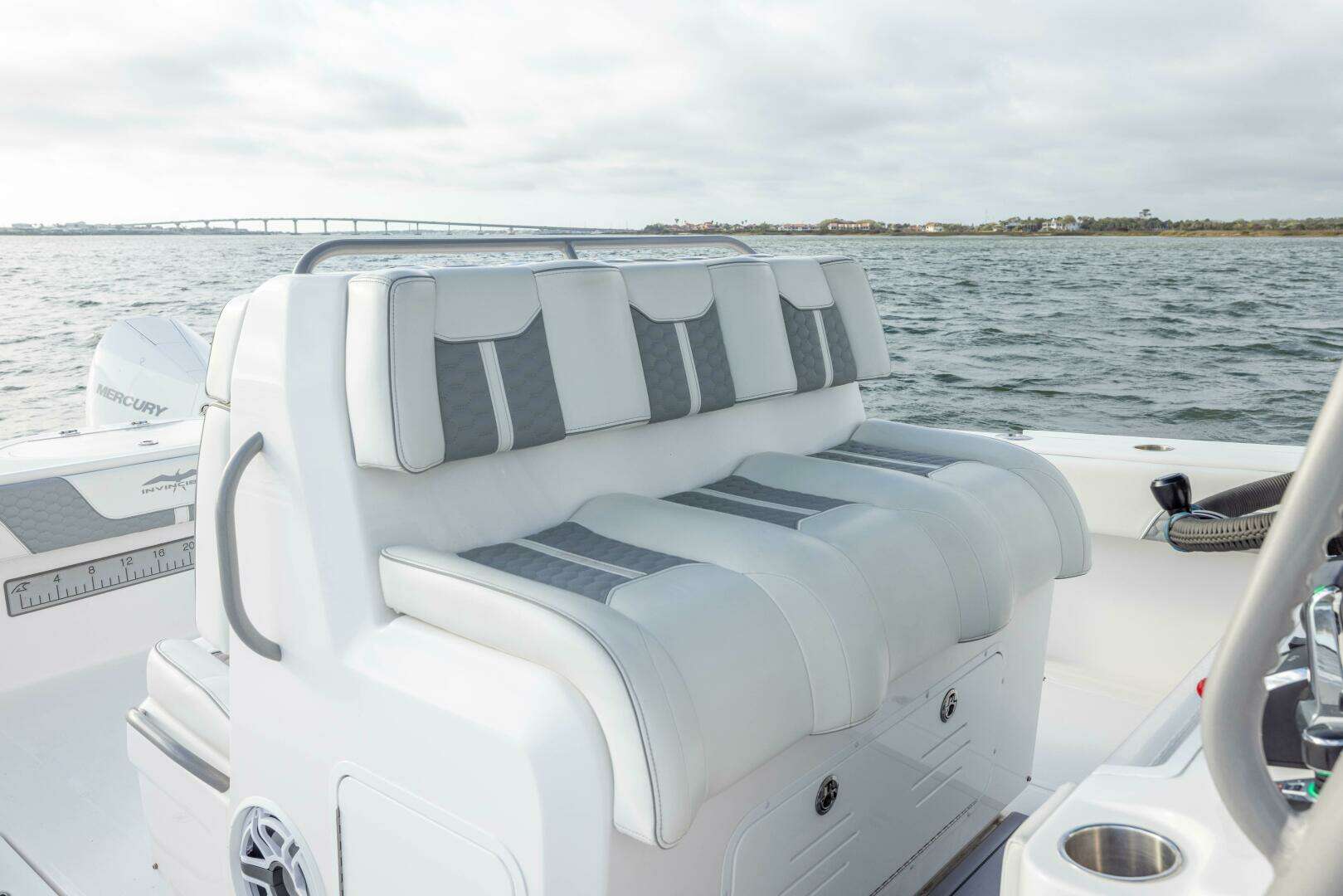 2024 Invincible 35’ Catamaran - Image 26