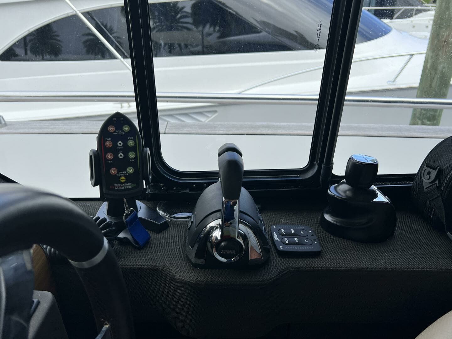 2017 Azimut Magellano - Image 37