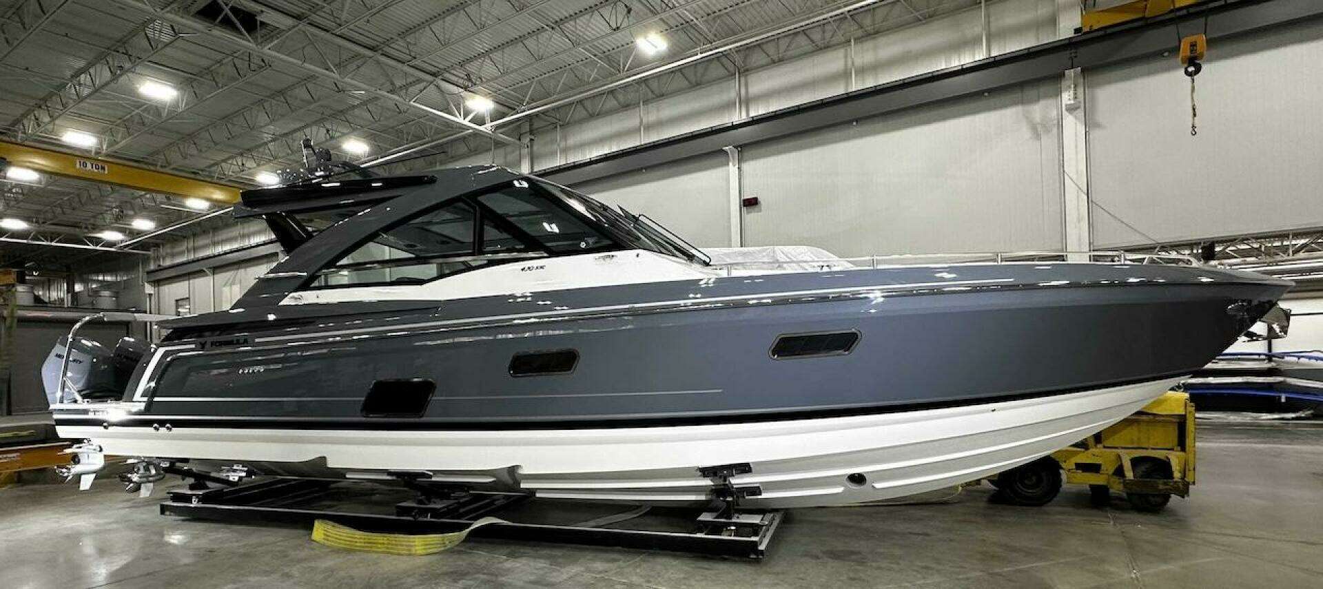 2024 Formula 430 Super Sport Crossover - Image 58