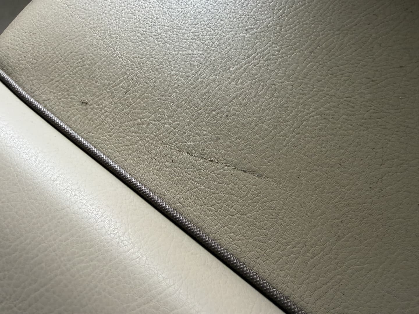 2019 Sweetwater 2386 Cruise Pontoon - Image 100