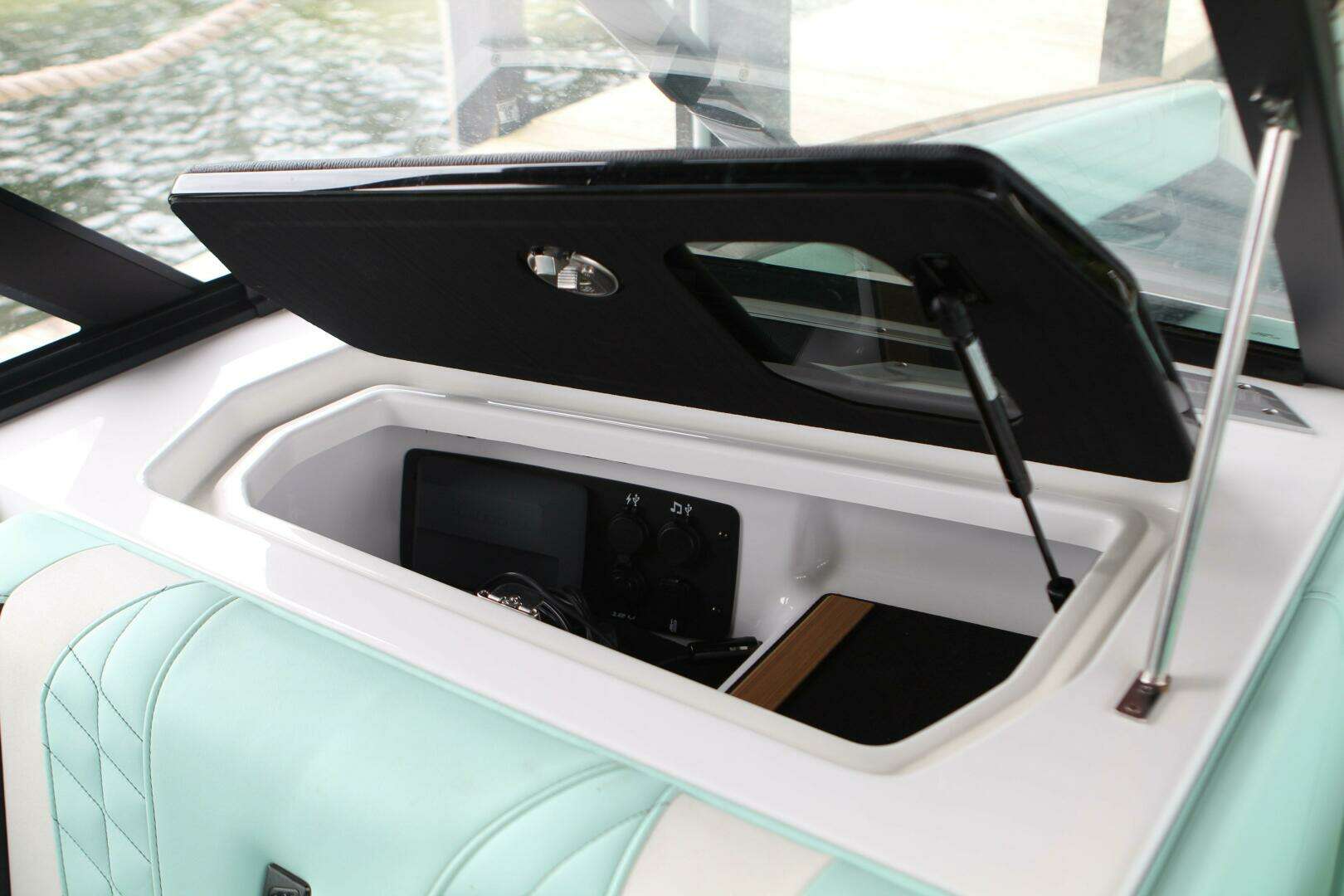 2024 Nautique Super Air G23 - Image 52
