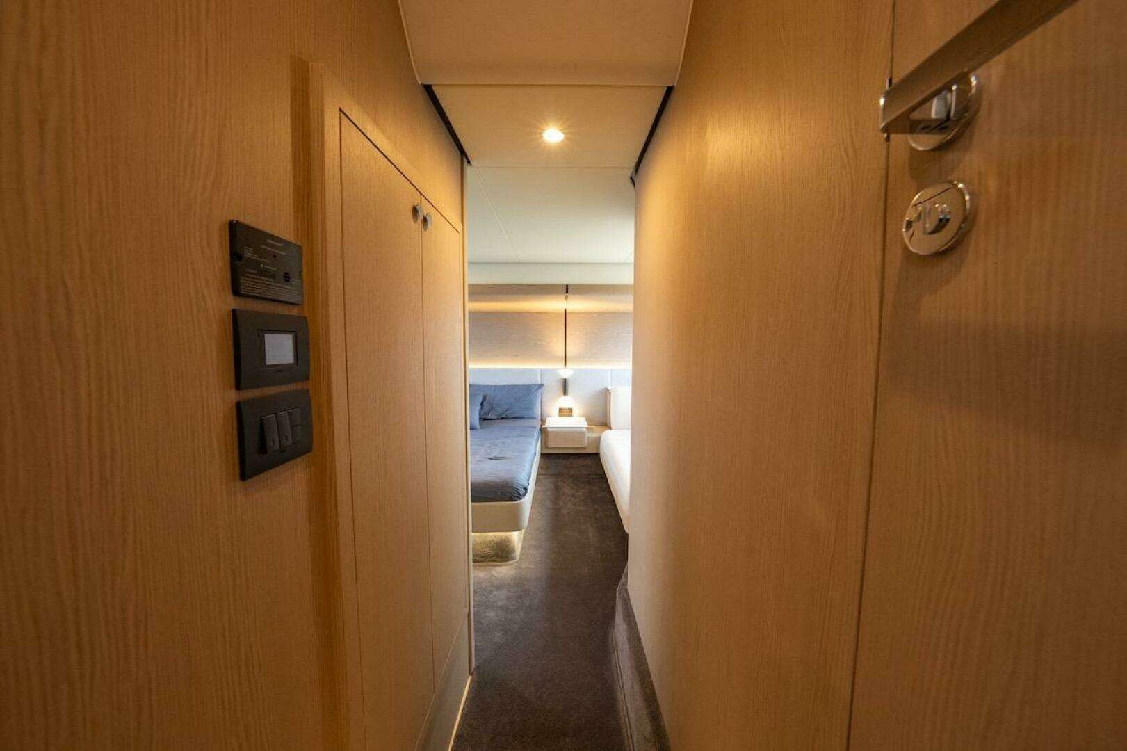 2023 Azimut Fly 53 - Image 74