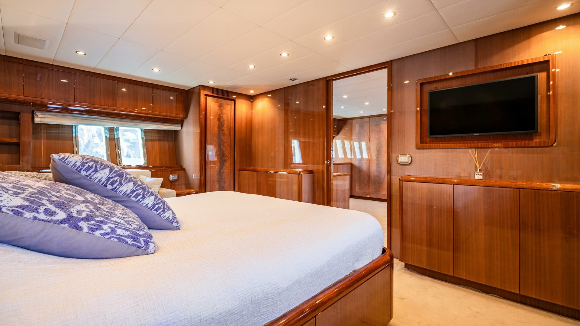 2010 Leopard Leopard 27 Sport - Image 31