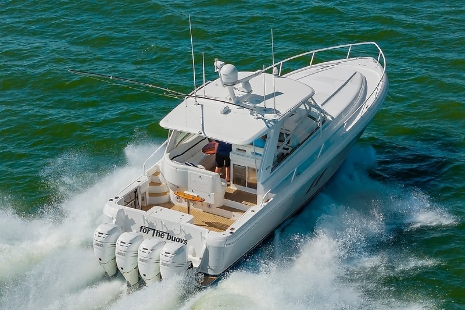 2010 Intrepid 475 Sport Yacht - Image 4