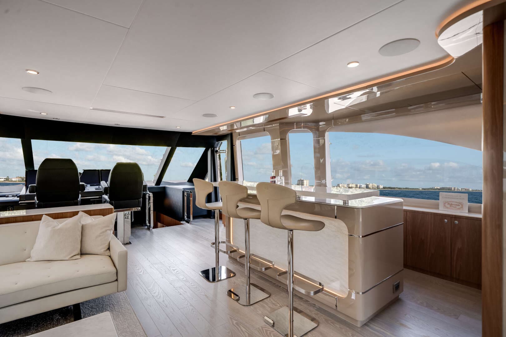 2026 Ocean Alexander 30R - Image 16