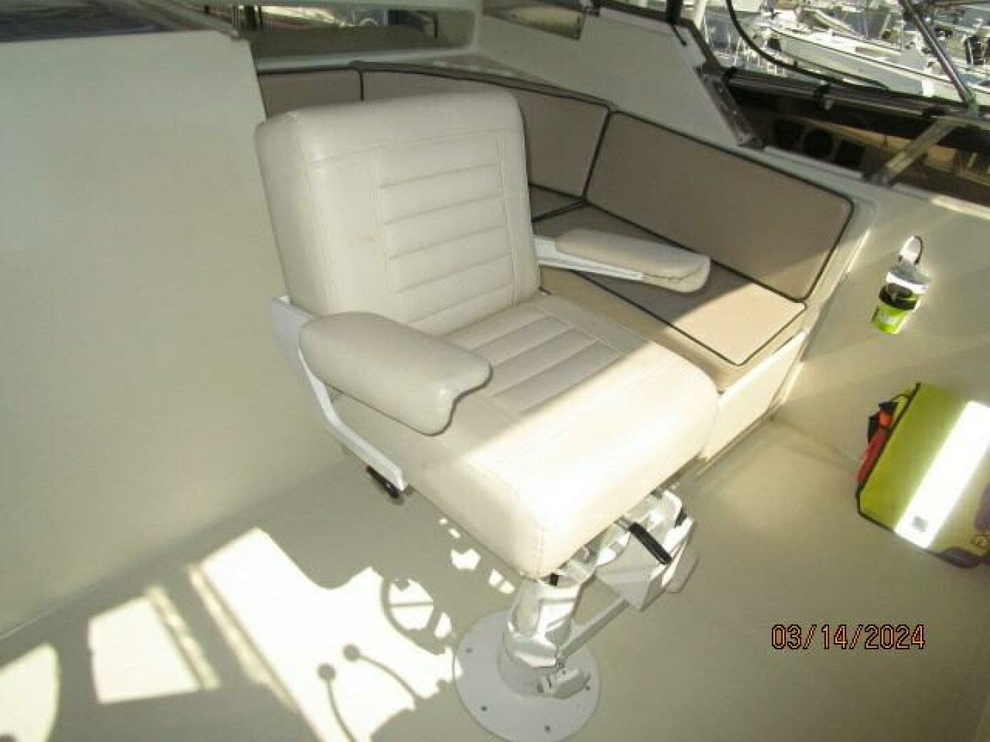 1988 Camargue Cockpit - Image 21
