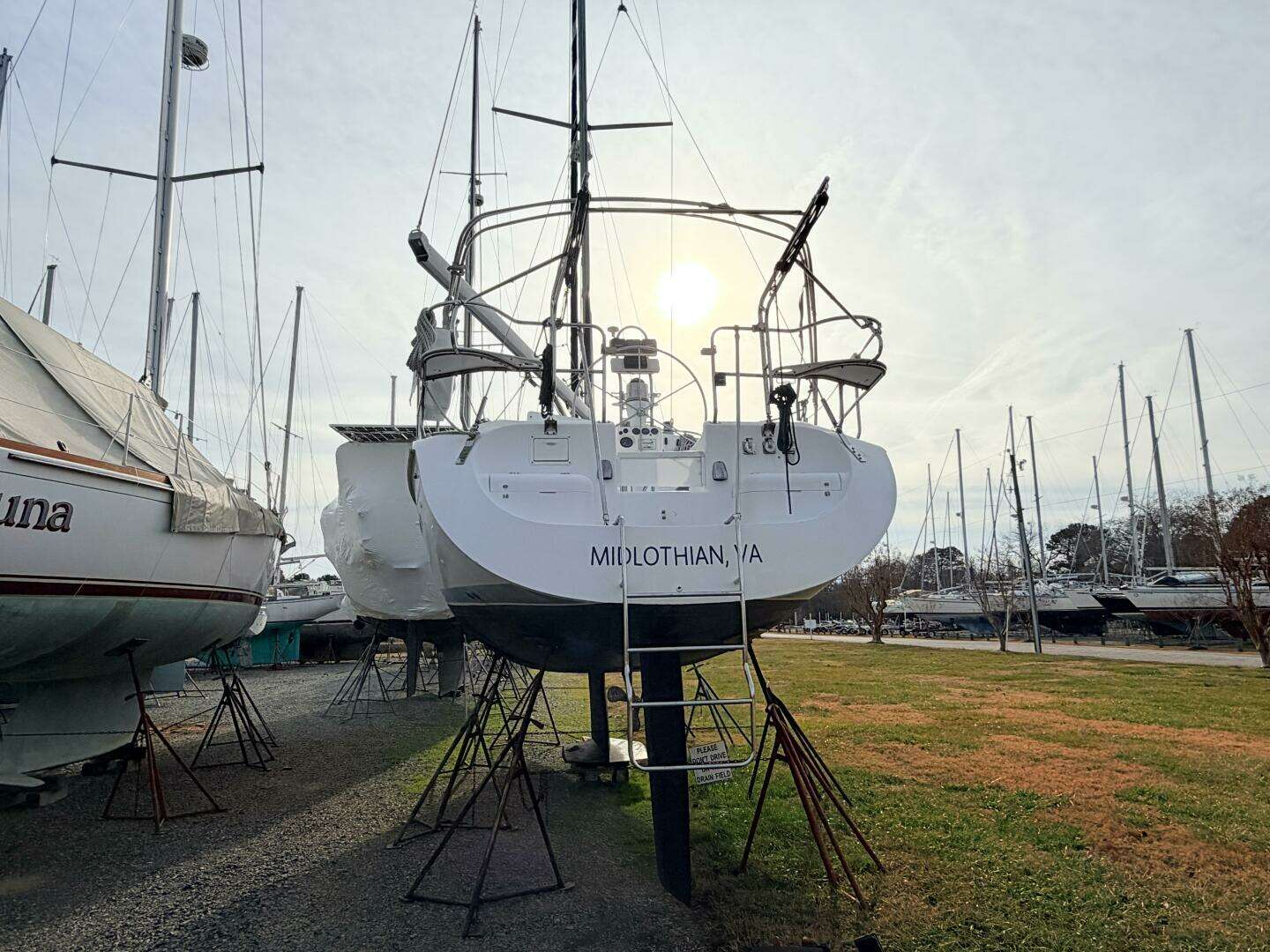2001 Catalina 380 - Image 3
