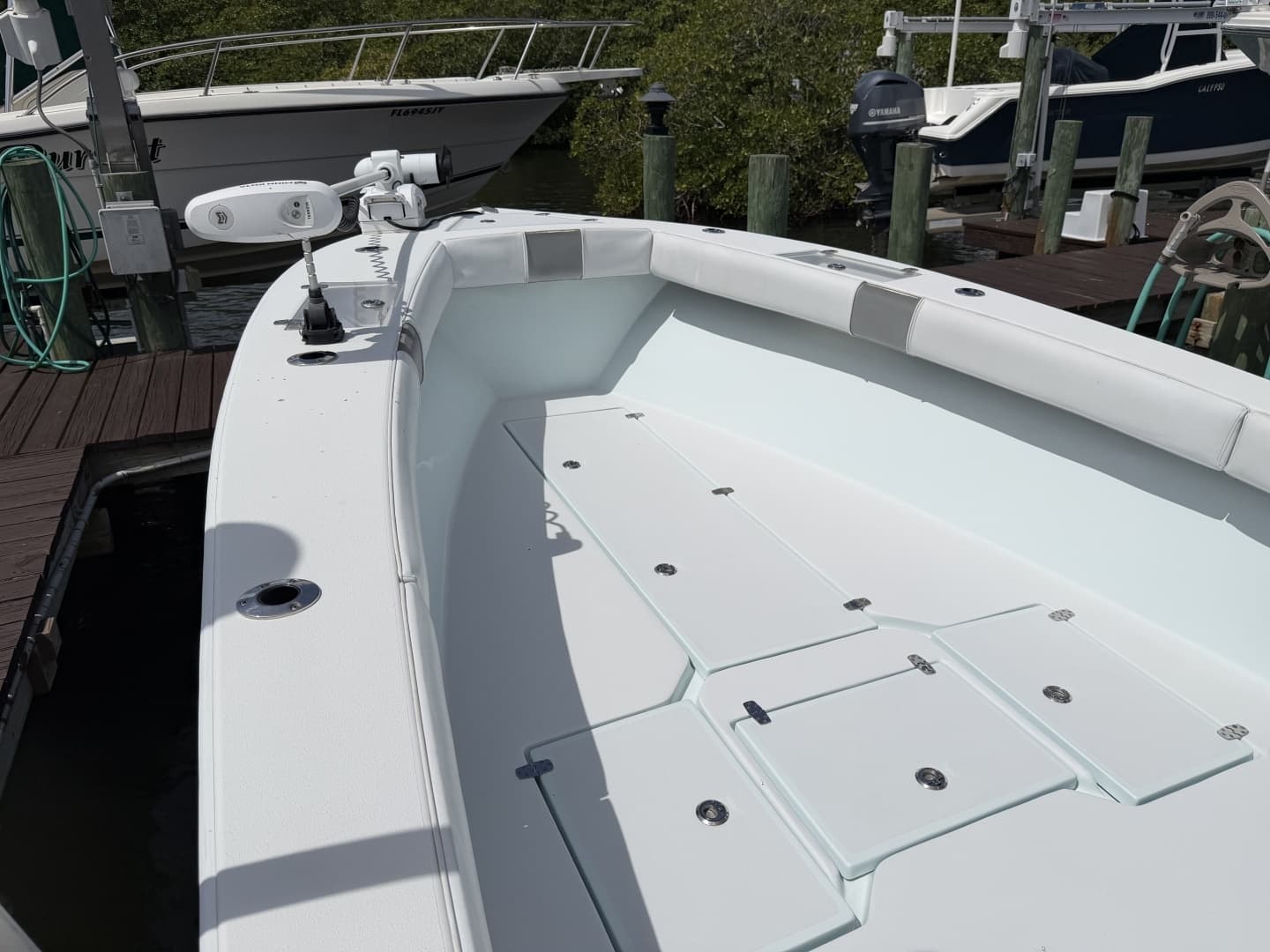 2022 Latitude Tournament Boats 25 Center Console - Image 6