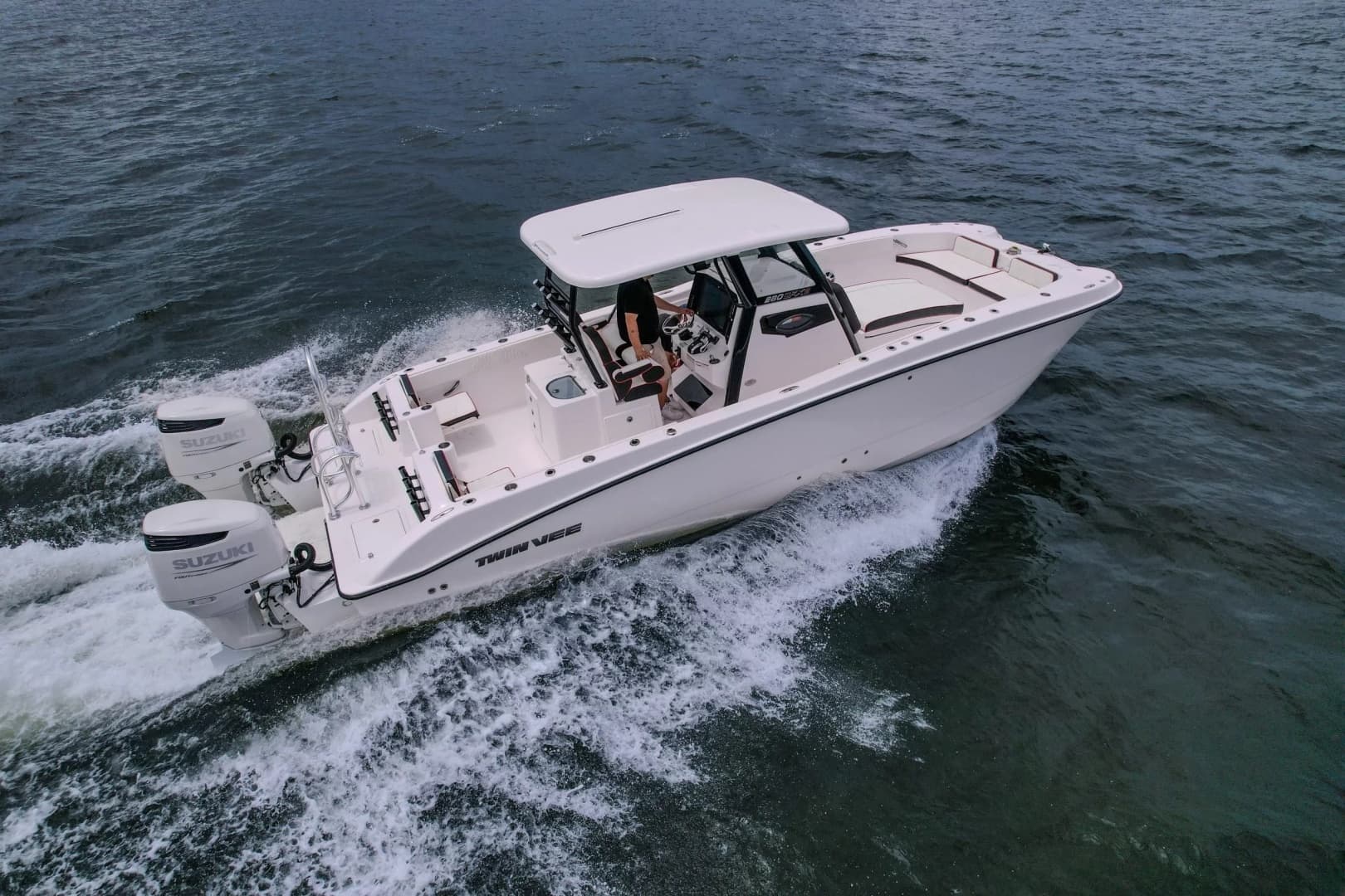 2026 Twin Vee 280 GFX2 CC - Image 2