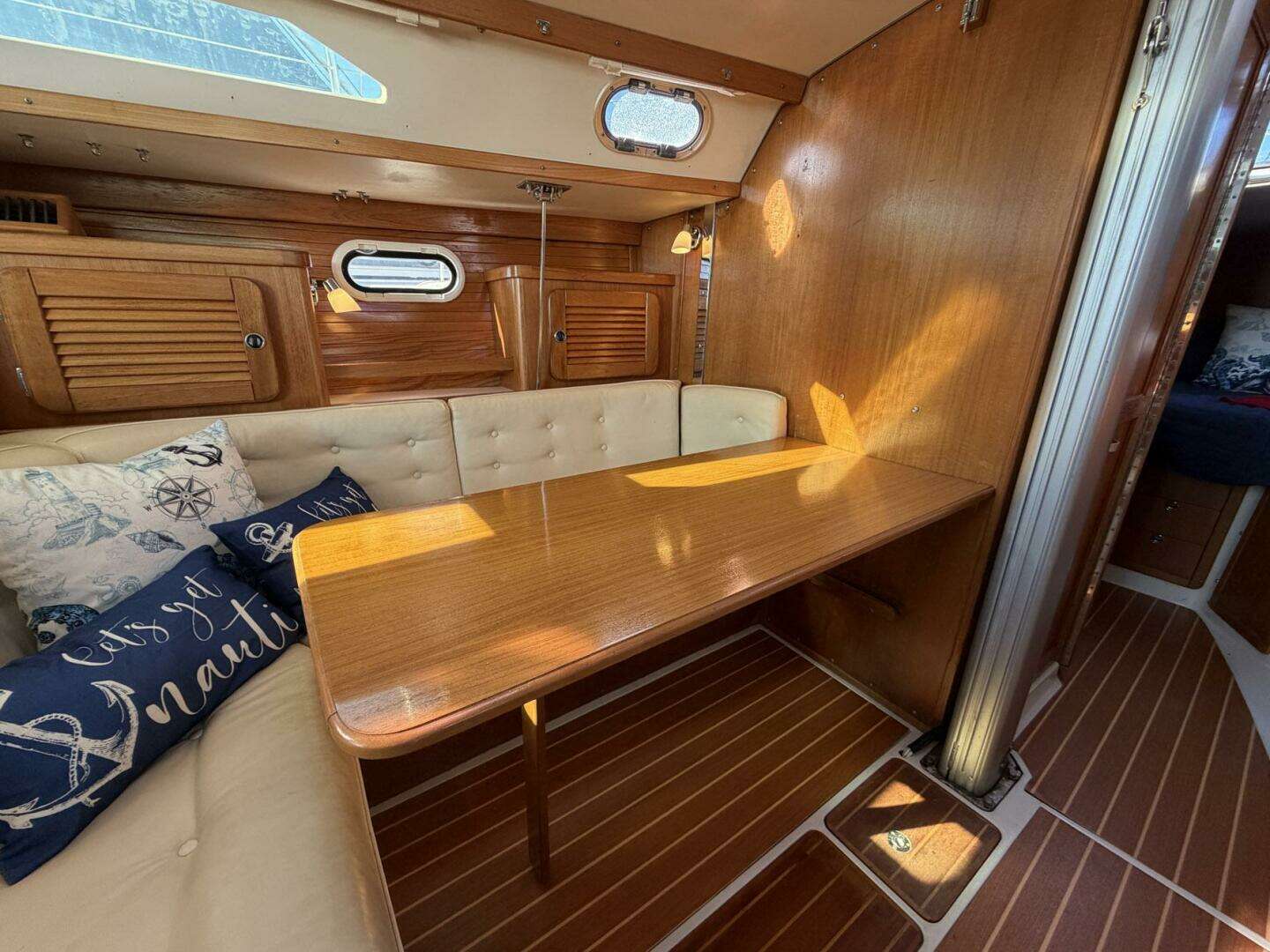 2001 Catalina 36 MkII - Image 37