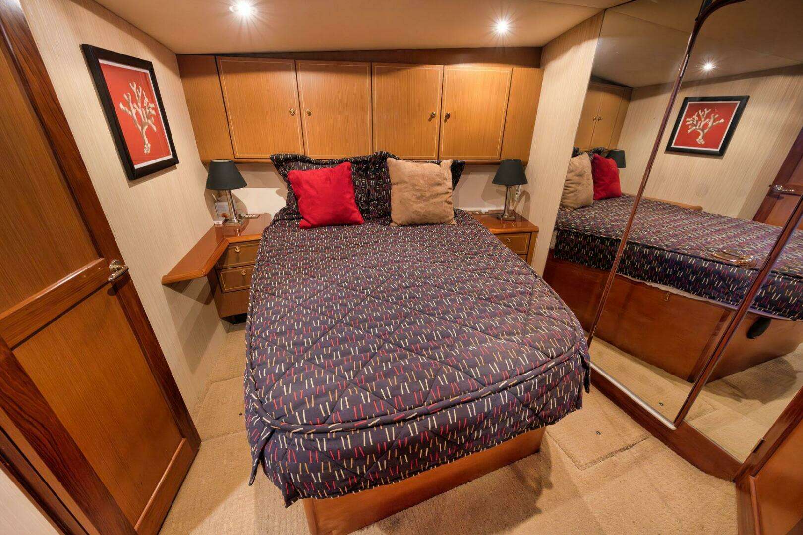 2004 Ocean Yachts 57 Enclosed Bridge Convertible - Image 13