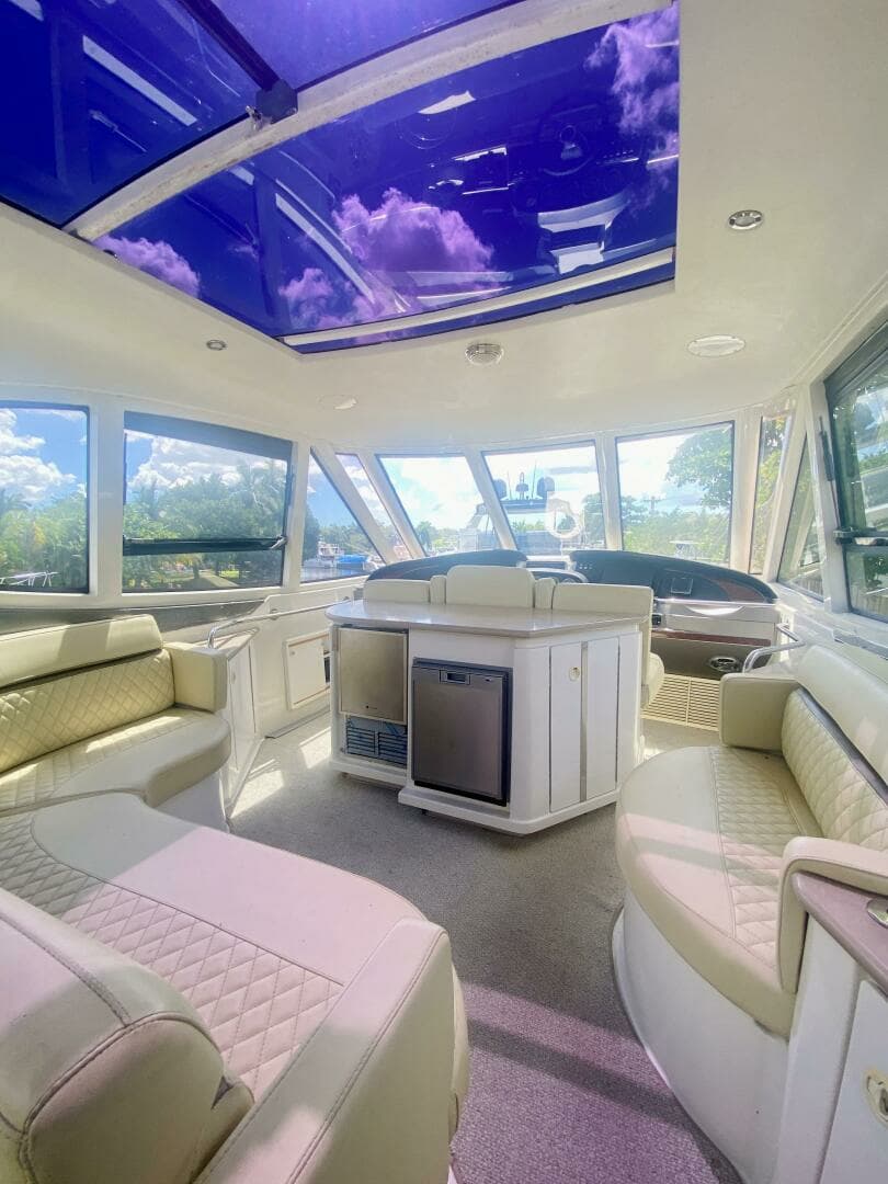 2000 Carver 506 Motor Yacht - Image 13