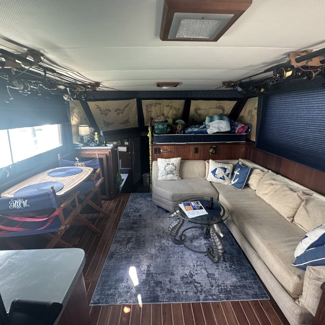1981 Hatteras 43 Convertible - Image 16