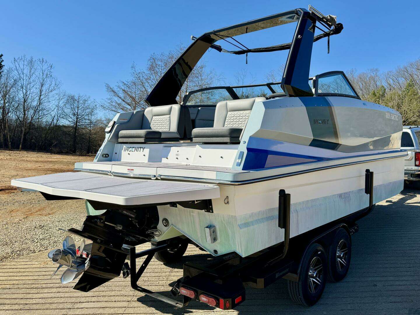 2023 Correct Craft Ingenity 23EL2 Electric Boat - Image 172