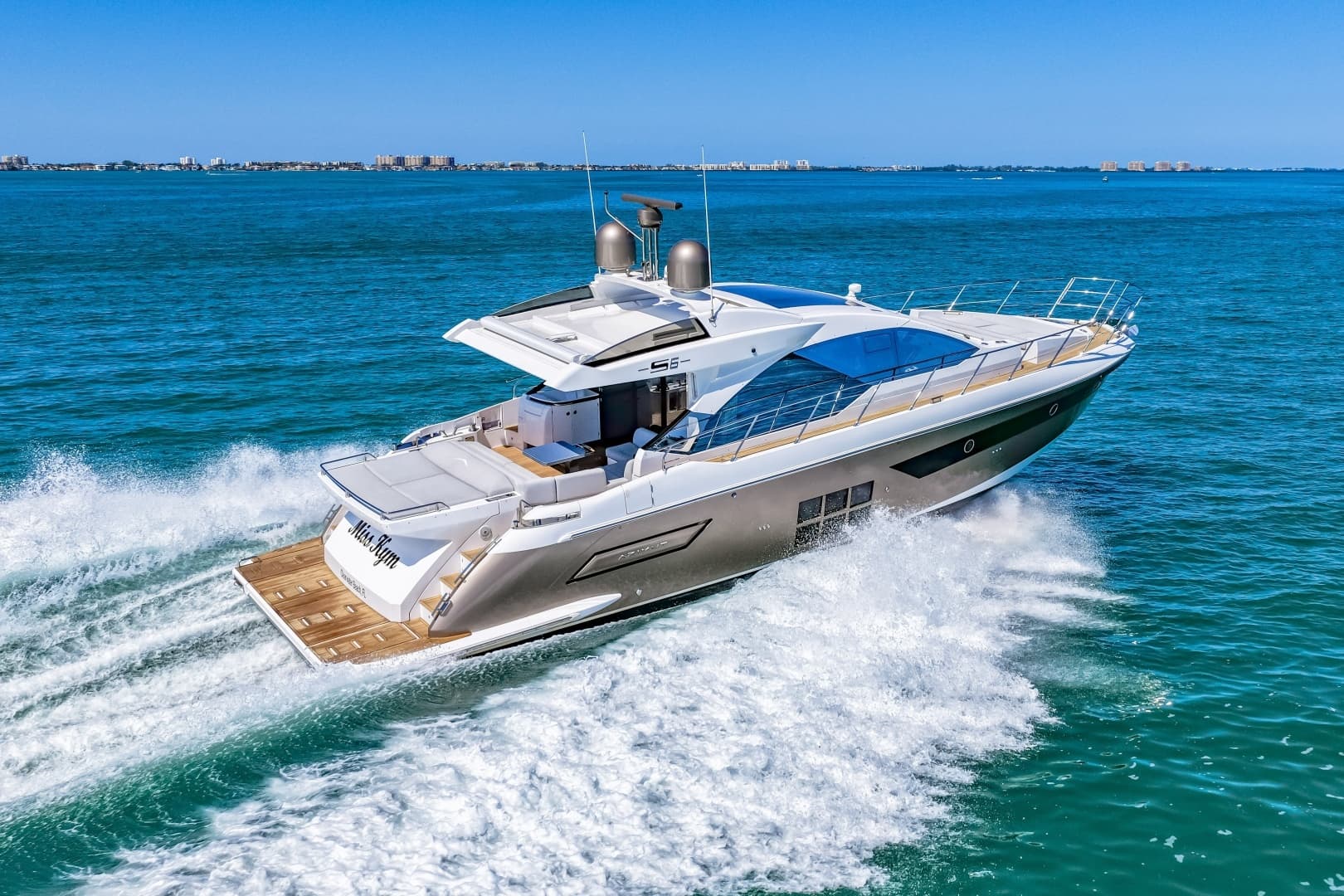 2020 Azimut S6 - Image 42