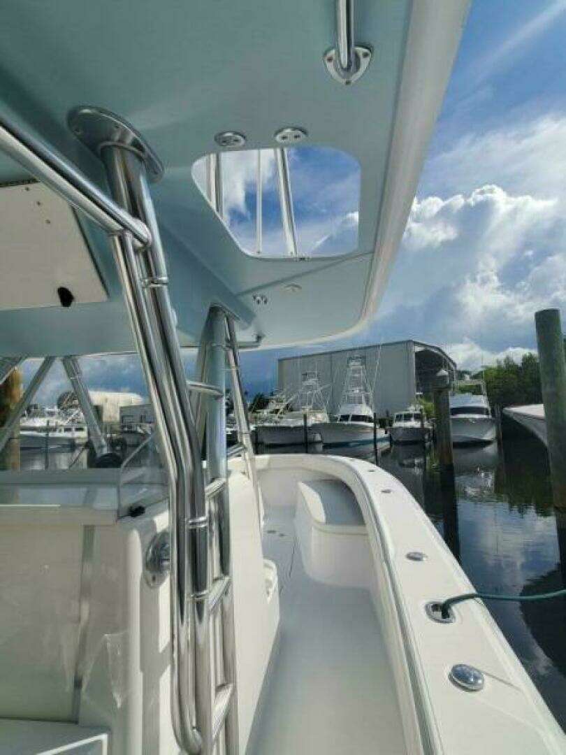 2014 Bahama 41 FS - Image 11