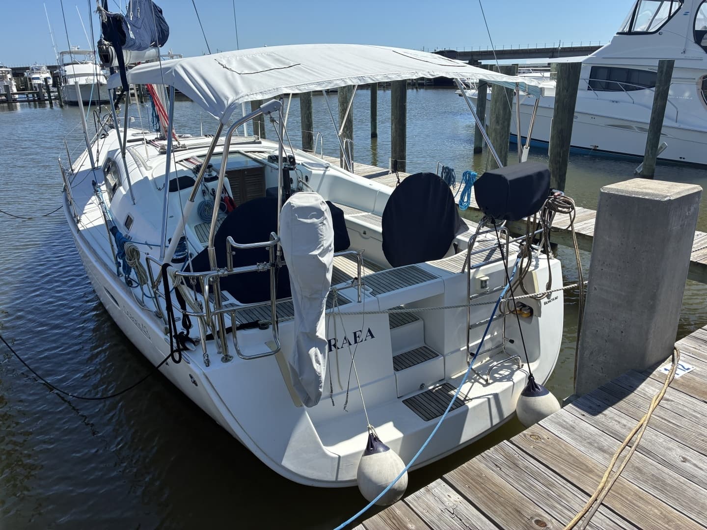 2008 Beneteau Oceanis 43 - Image 3